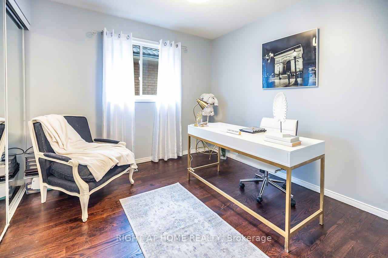 Photo 28 of 28 Salt Drive, Ajax, South East — HOMEH