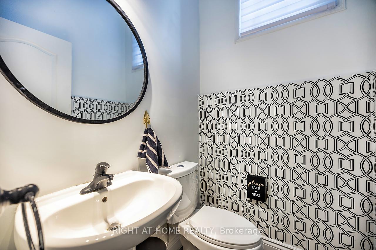 Photo 31 of 28 Salt Drive, Ajax, South East — HOMEH