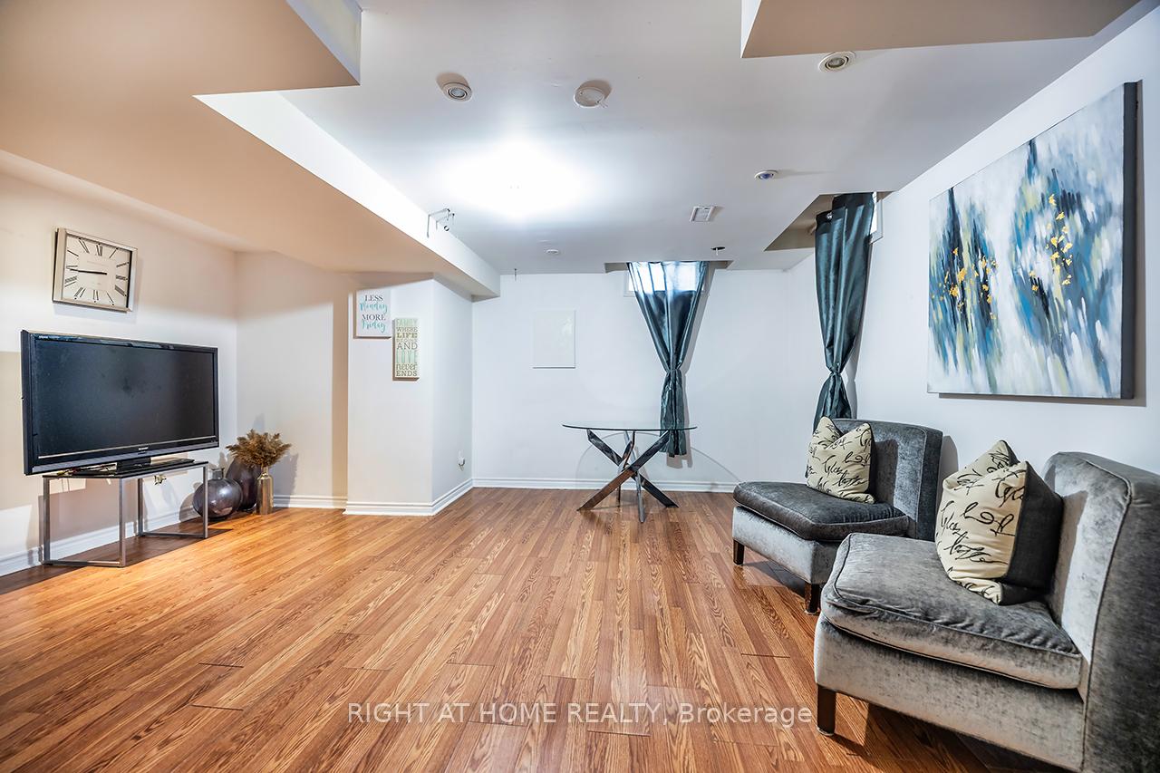 Photo 34 of 28 Salt Drive, Ajax, South East — HOMEH