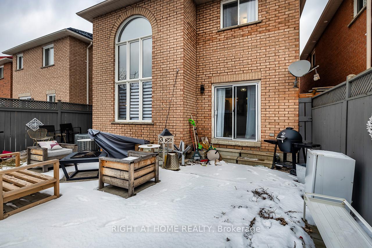 Photo 35 of 28 Salt Drive, Ajax, South East — HOMEH