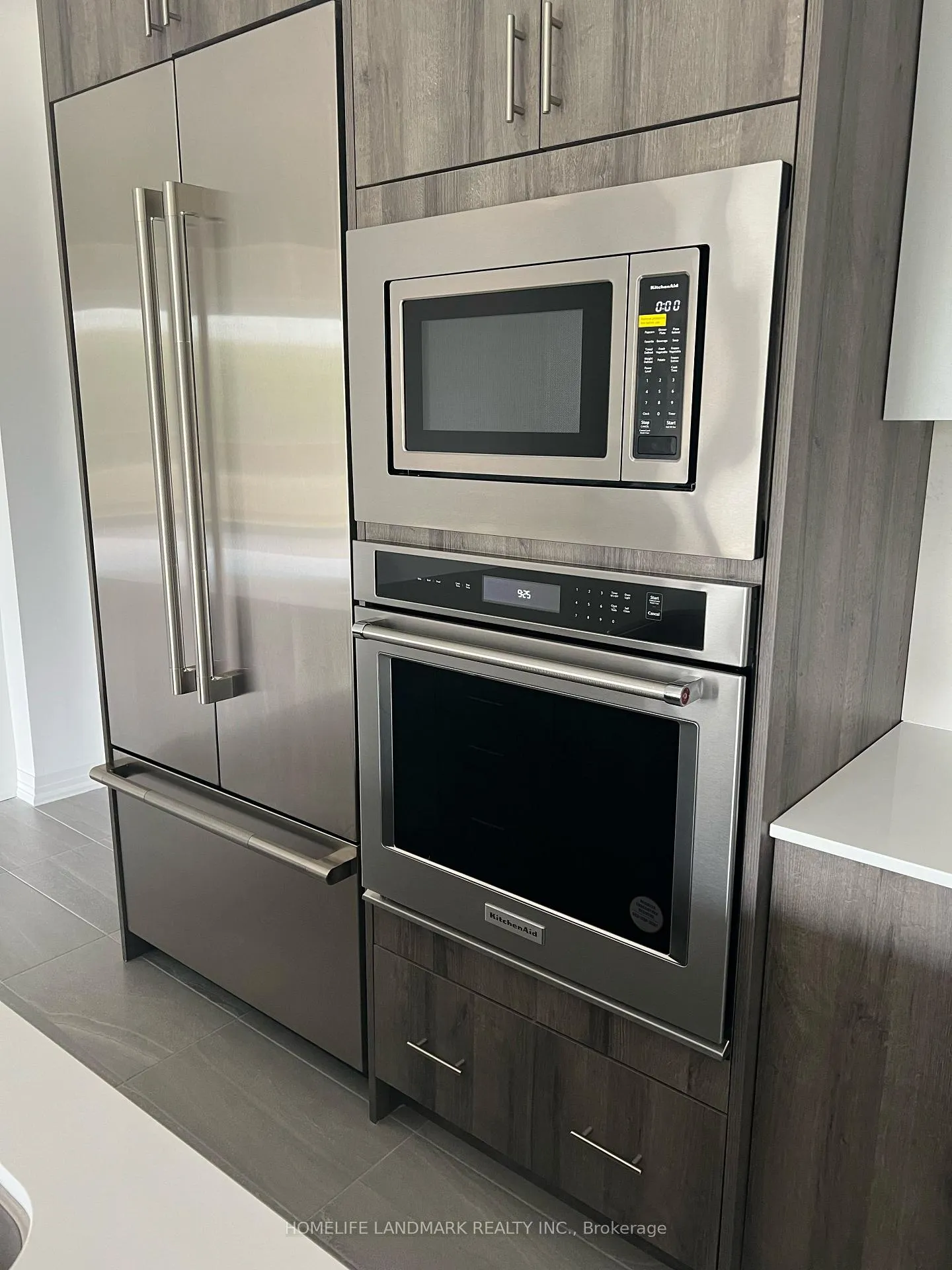 Photo 15 of 12 Yans Way, Markham, Buttonville — HOMEH