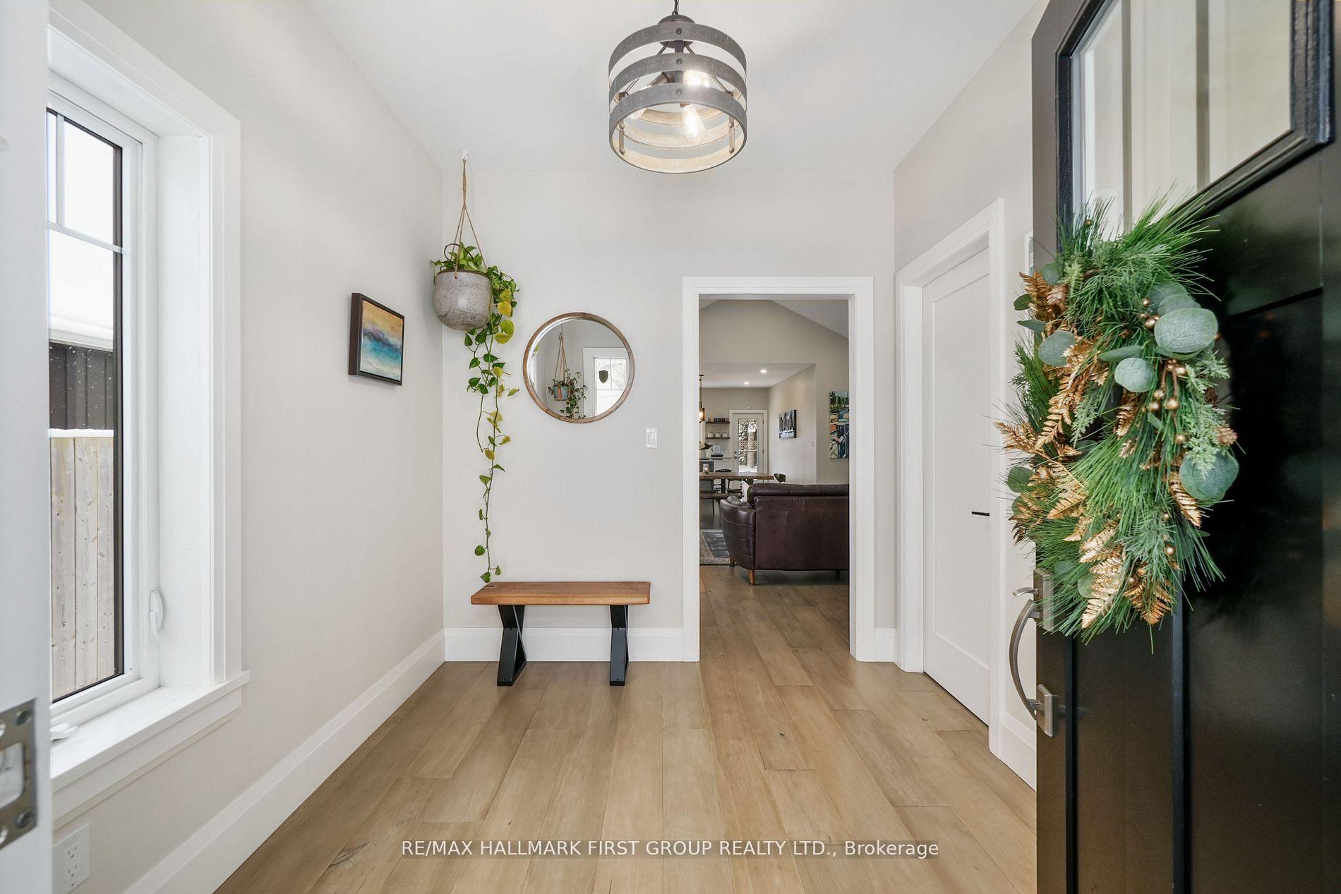 Photo 4 of 274 Clyde Street, Cobourg — HOMEH