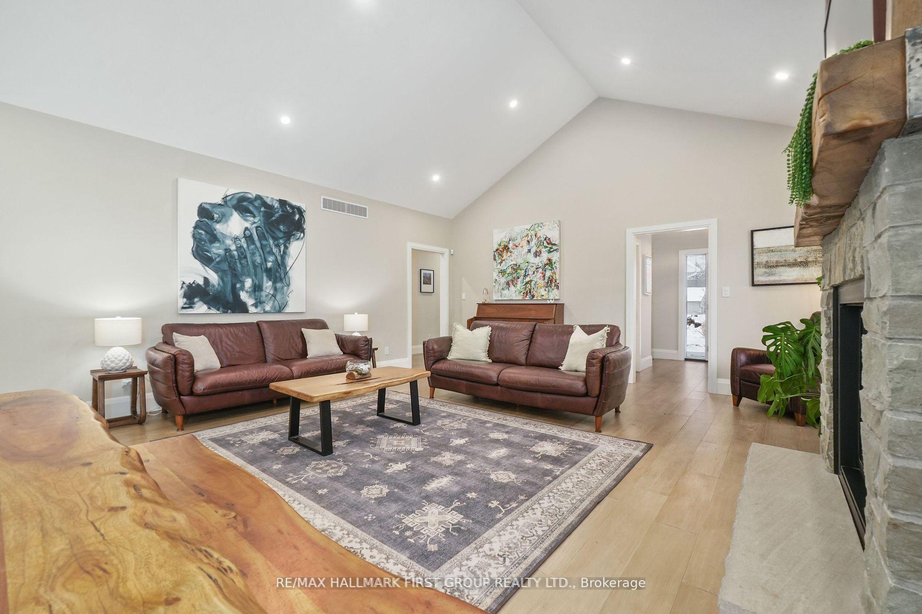 Photo 10 of 274 Clyde Street, Cobourg — HOMEH
