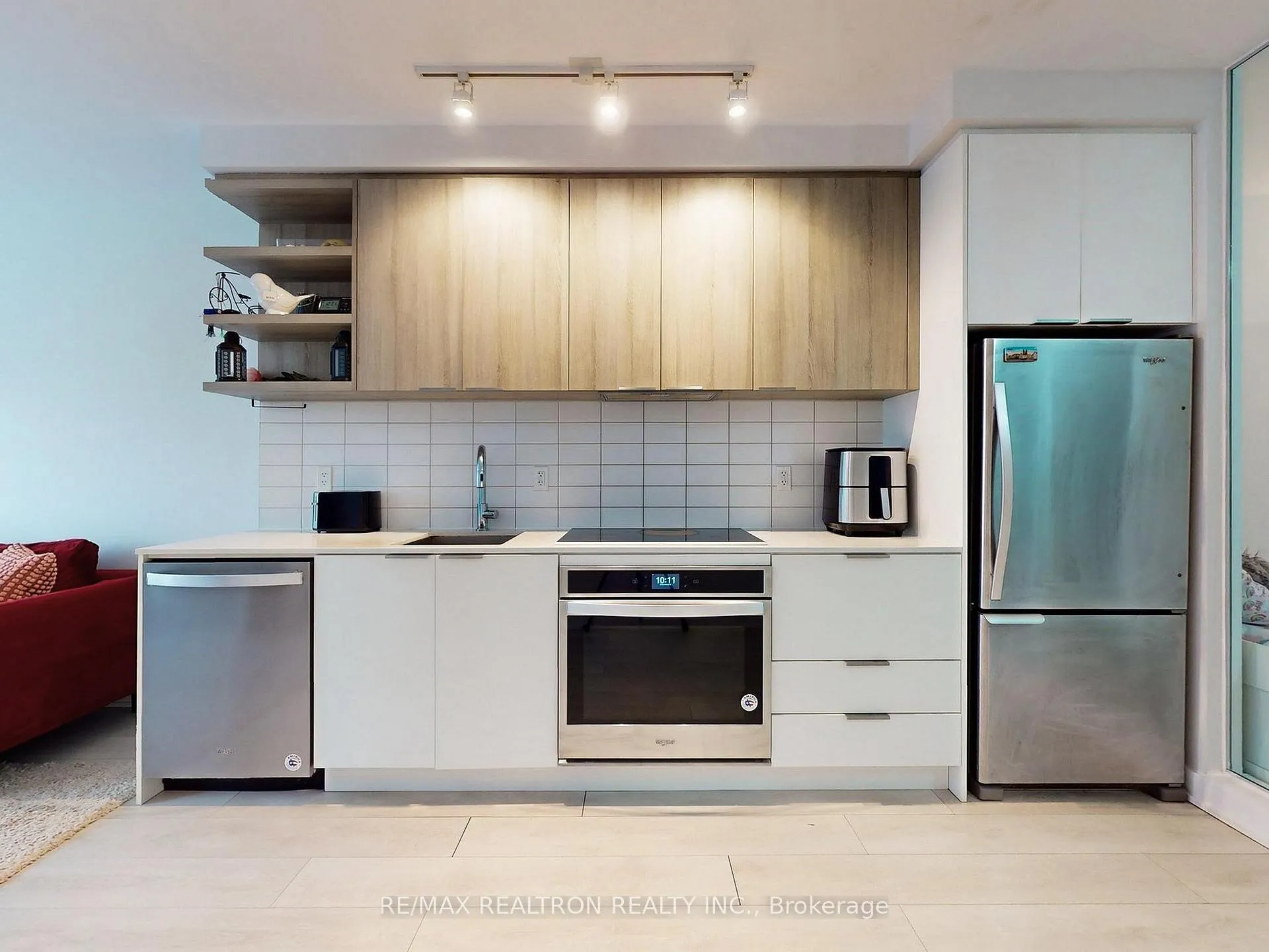 Photo 13 of Unit 405, 6 Sonic Way, Toronto, Flemingdon Park — HOMEH