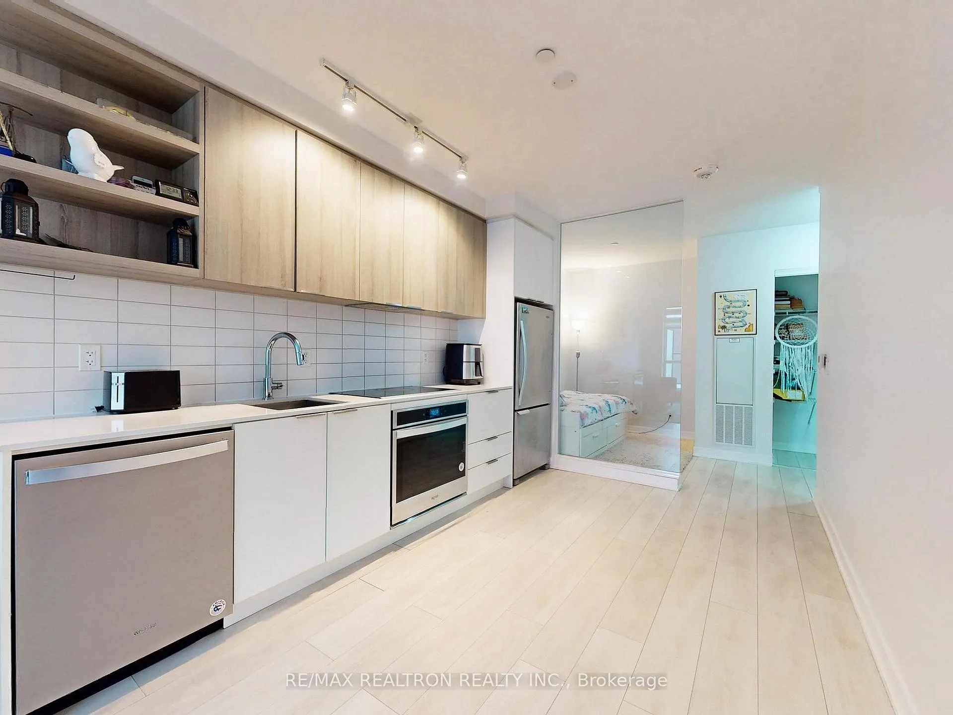 Photo 14 of Unit 405, 6 Sonic Way, Toronto, Flemingdon Park — HOMEH