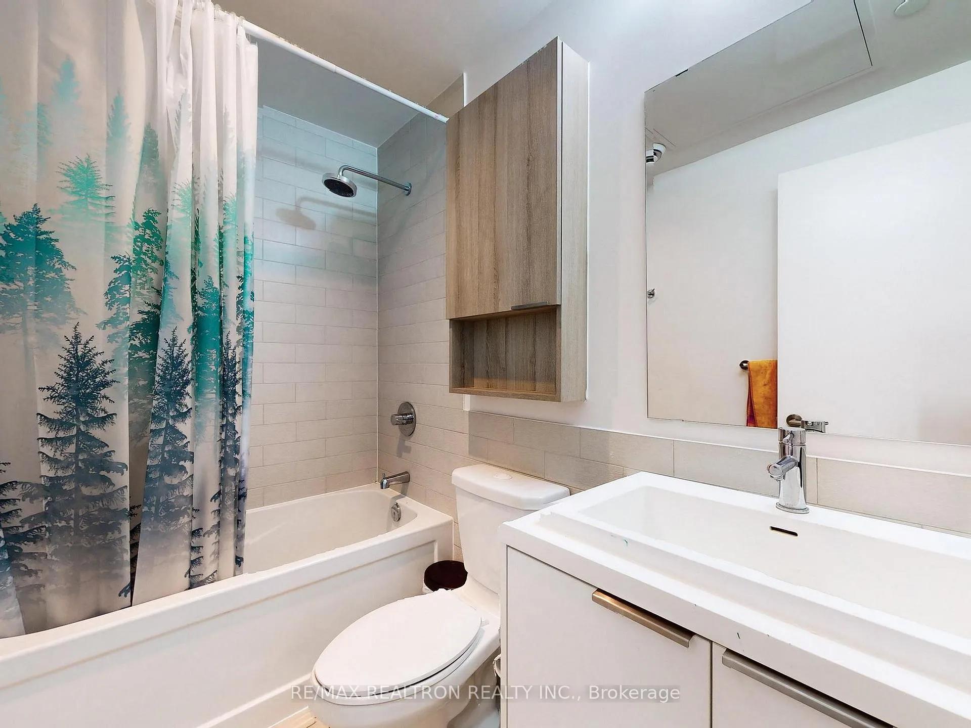 Photo 18 of Unit 405, 6 Sonic Way, Toronto, Flemingdon Park — HOMEH