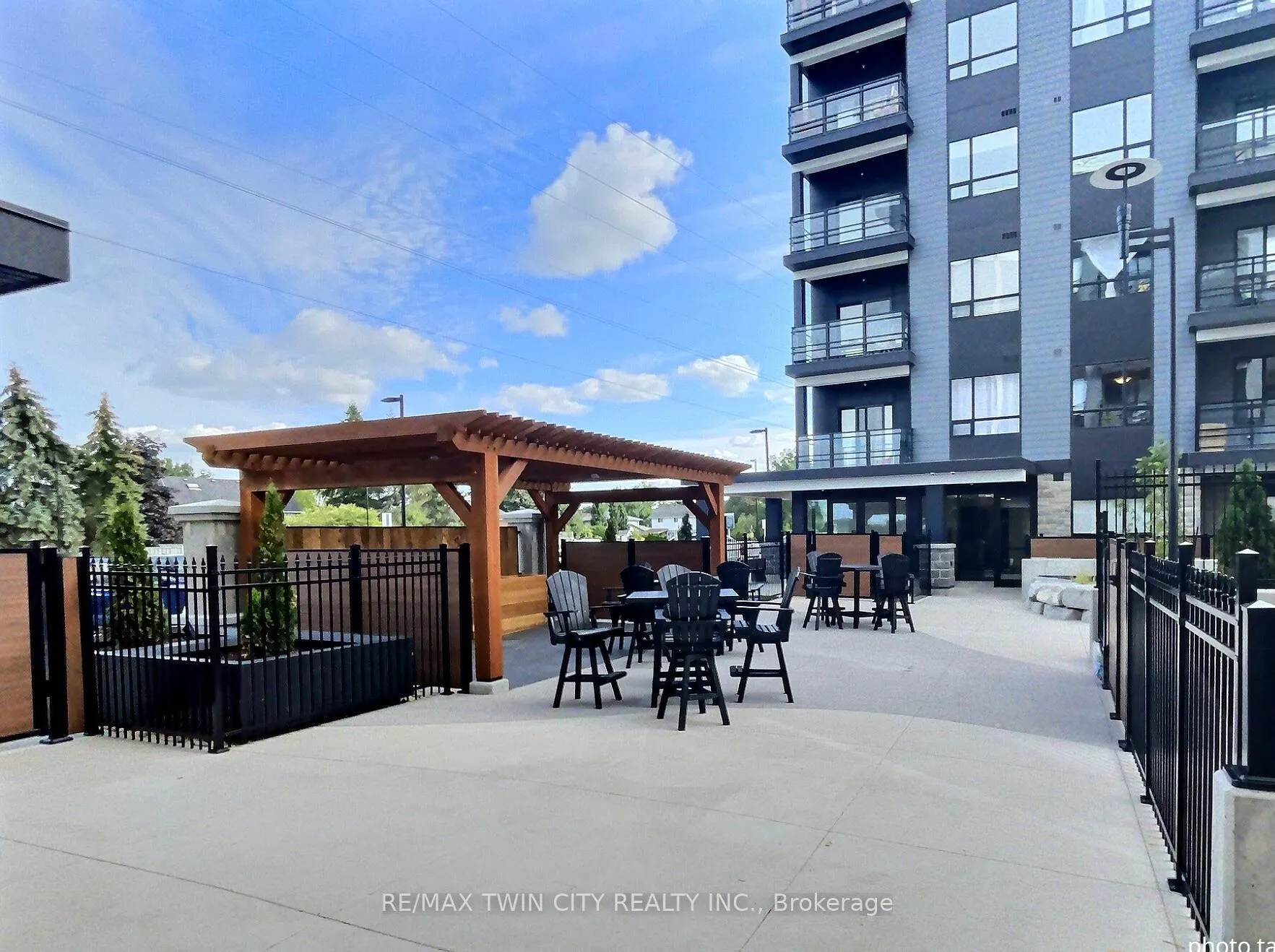 Photo 16 of Unit 511, 243 Northfield Drive E, Waterloo, Colonial Acres — HOMEH