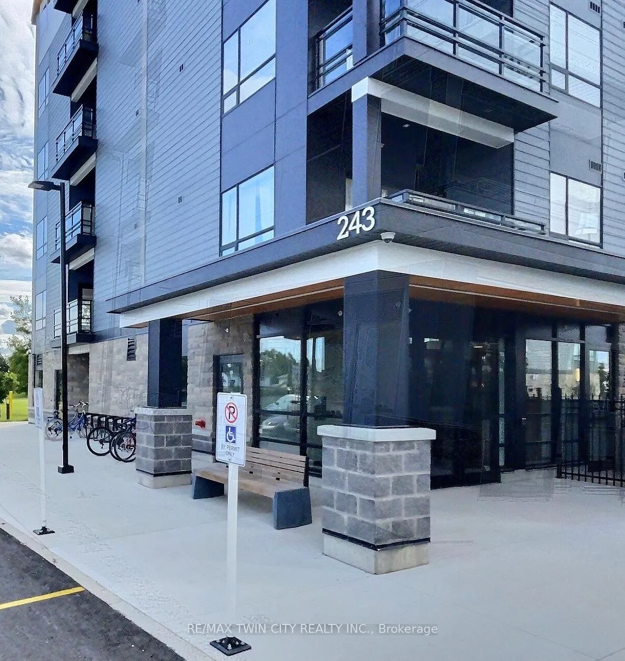 Photo 17 of Unit 511, 243 Northfield Drive E, Waterloo, Colonial Acres — HOMEH