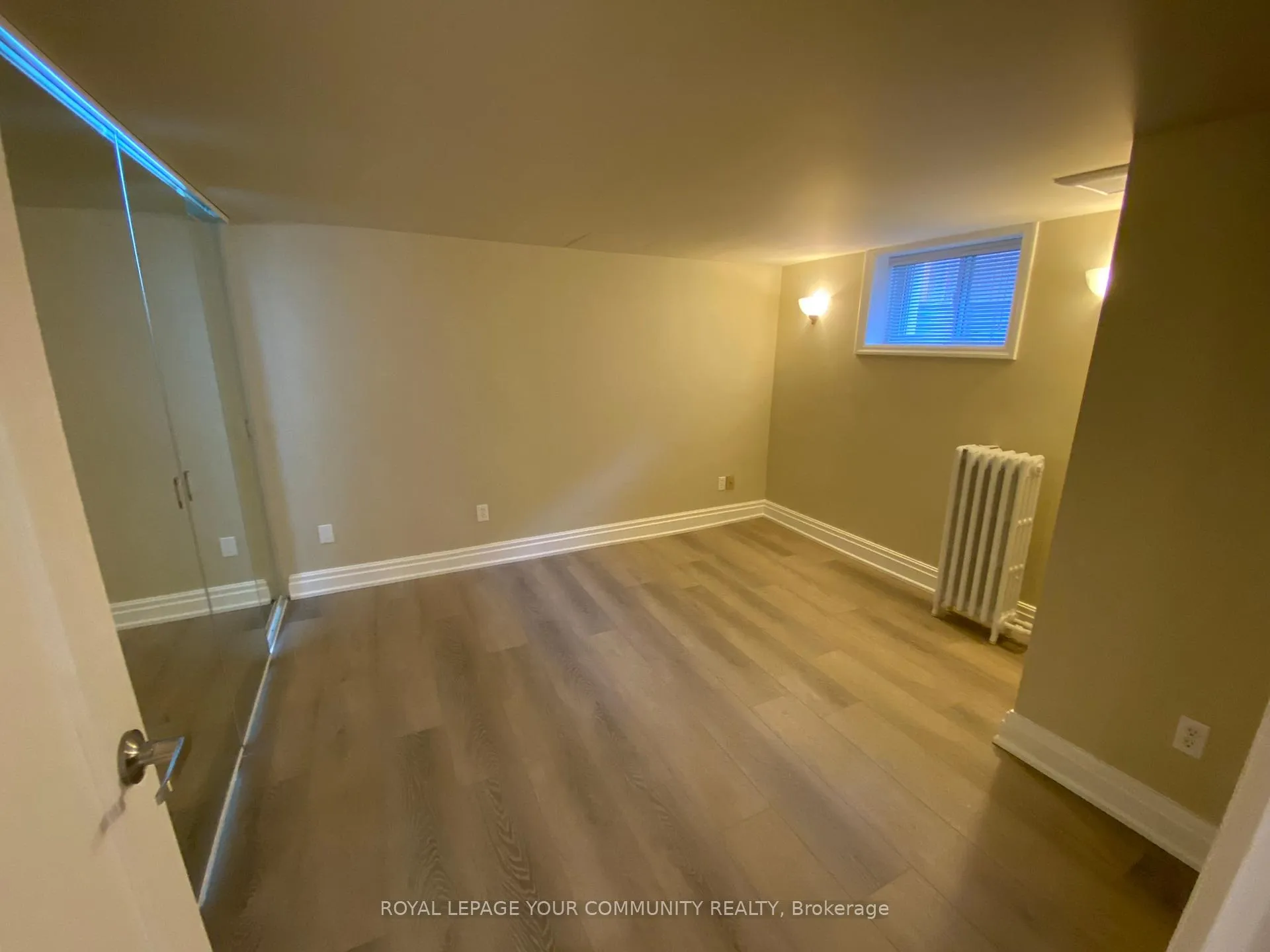 Photo 13 of Unit Lower, 2 Rougecrest Drive, Markham, Markham Village — HOMEH
