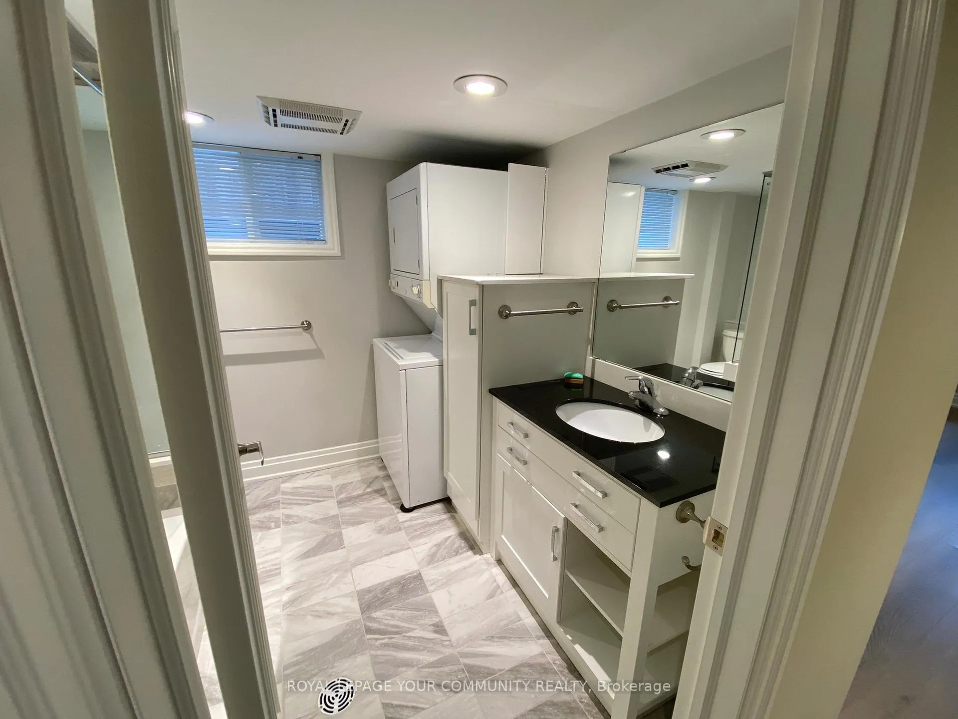Photo 19 of Unit Lower, 2 Rougecrest Drive, Markham, Markham Village — HOMEH