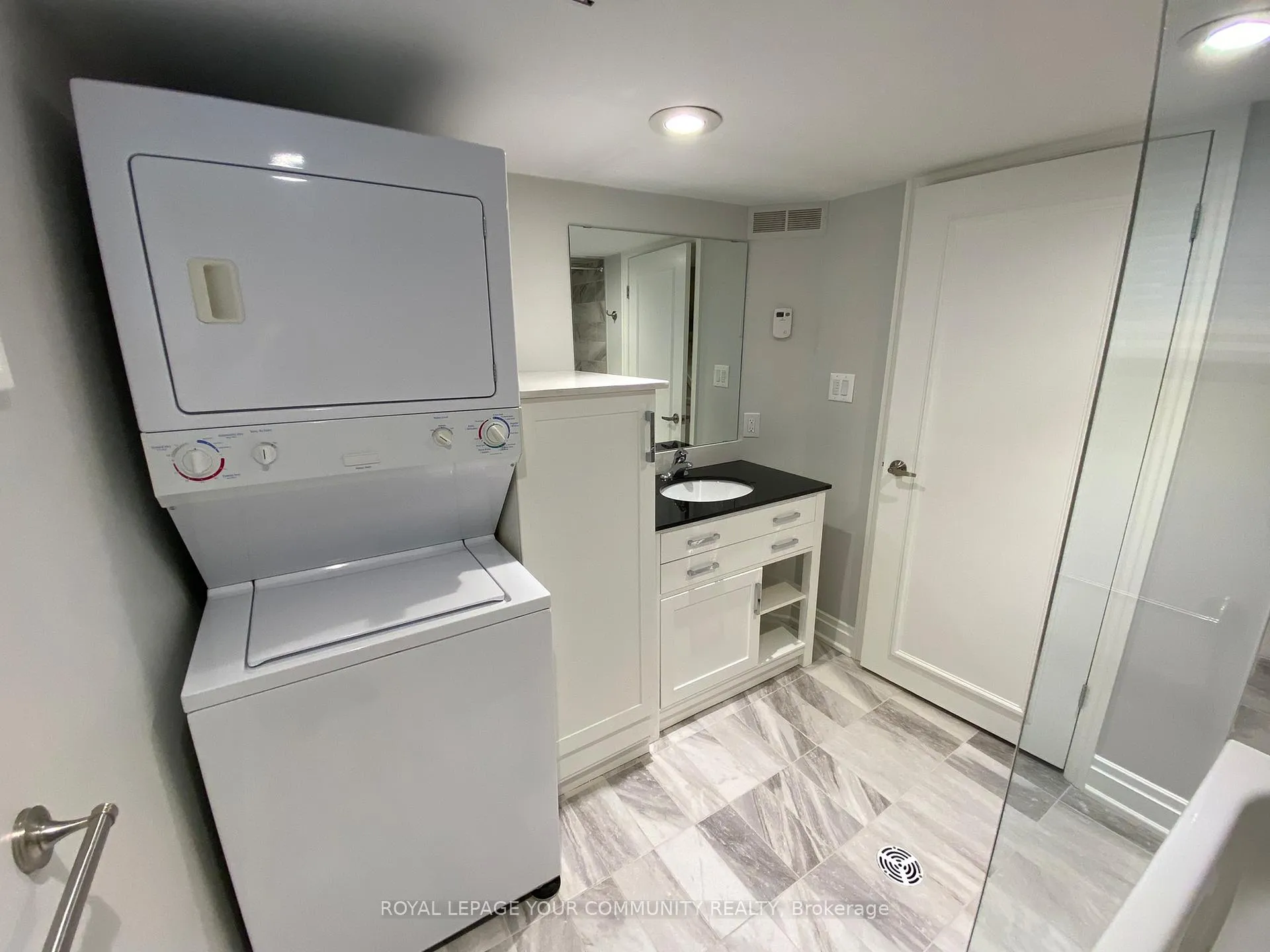 Photo 22 of Unit Lower, 2 Rougecrest Drive, Markham, Markham Village — HOMEH