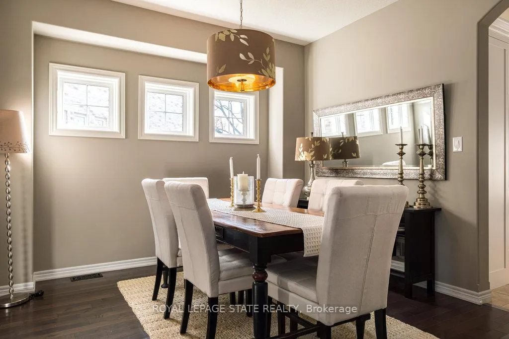 Photo 5 of 36 McGrath Court, Hamilton, Dundas — HOMEH