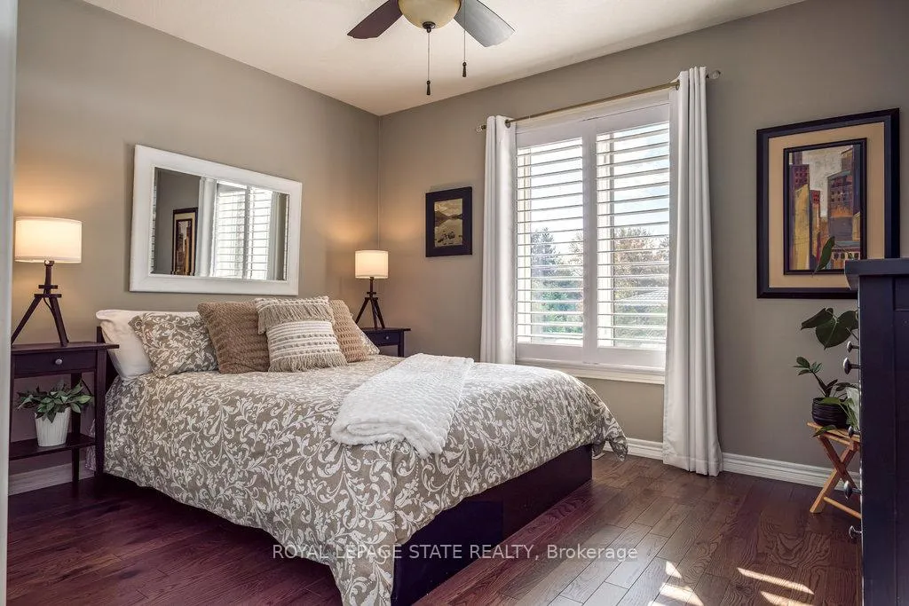 Photo 27 of 36 McGrath Court, Hamilton, Dundas — HOMEH