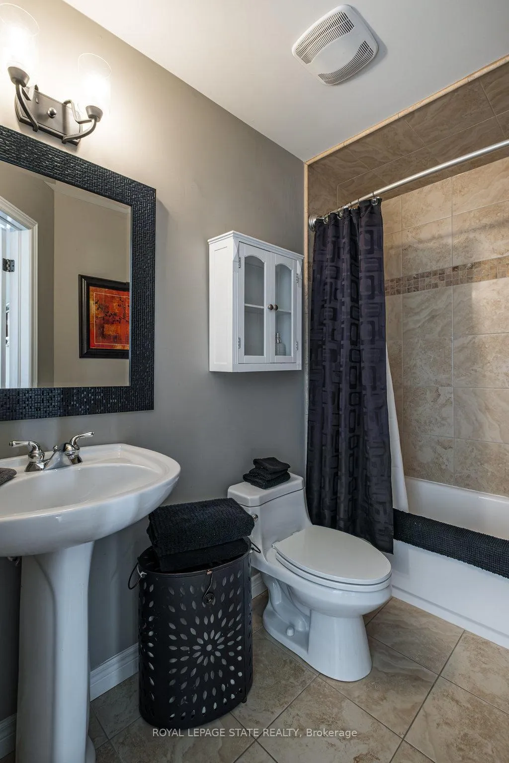 Photo 29 of 36 McGrath Court, Hamilton, Dundas — HOMEH