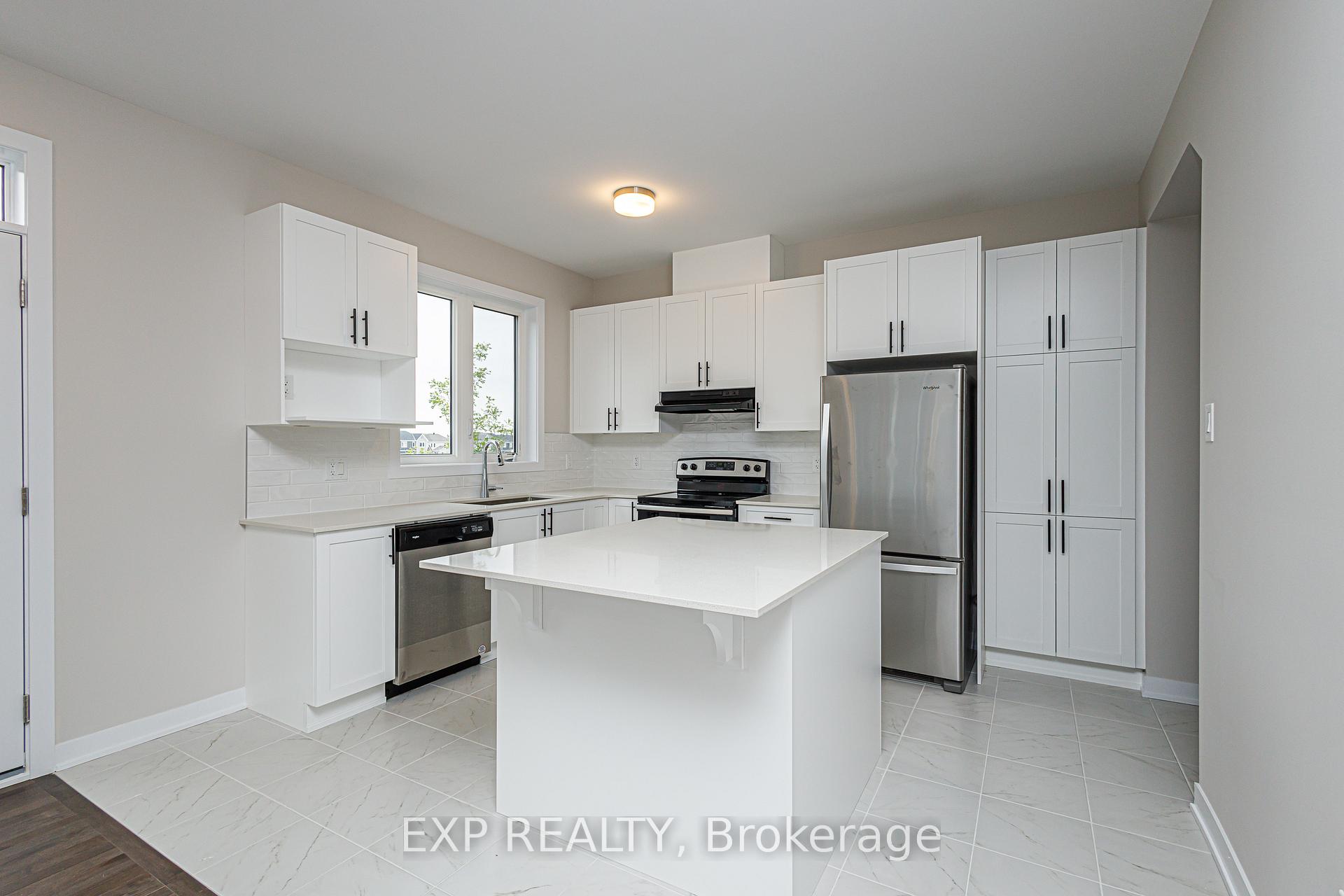 Photo 9 of 328 Canadensis Lane SW, Ottawa, Barrhaven - Half Moon Bay — HOMEH