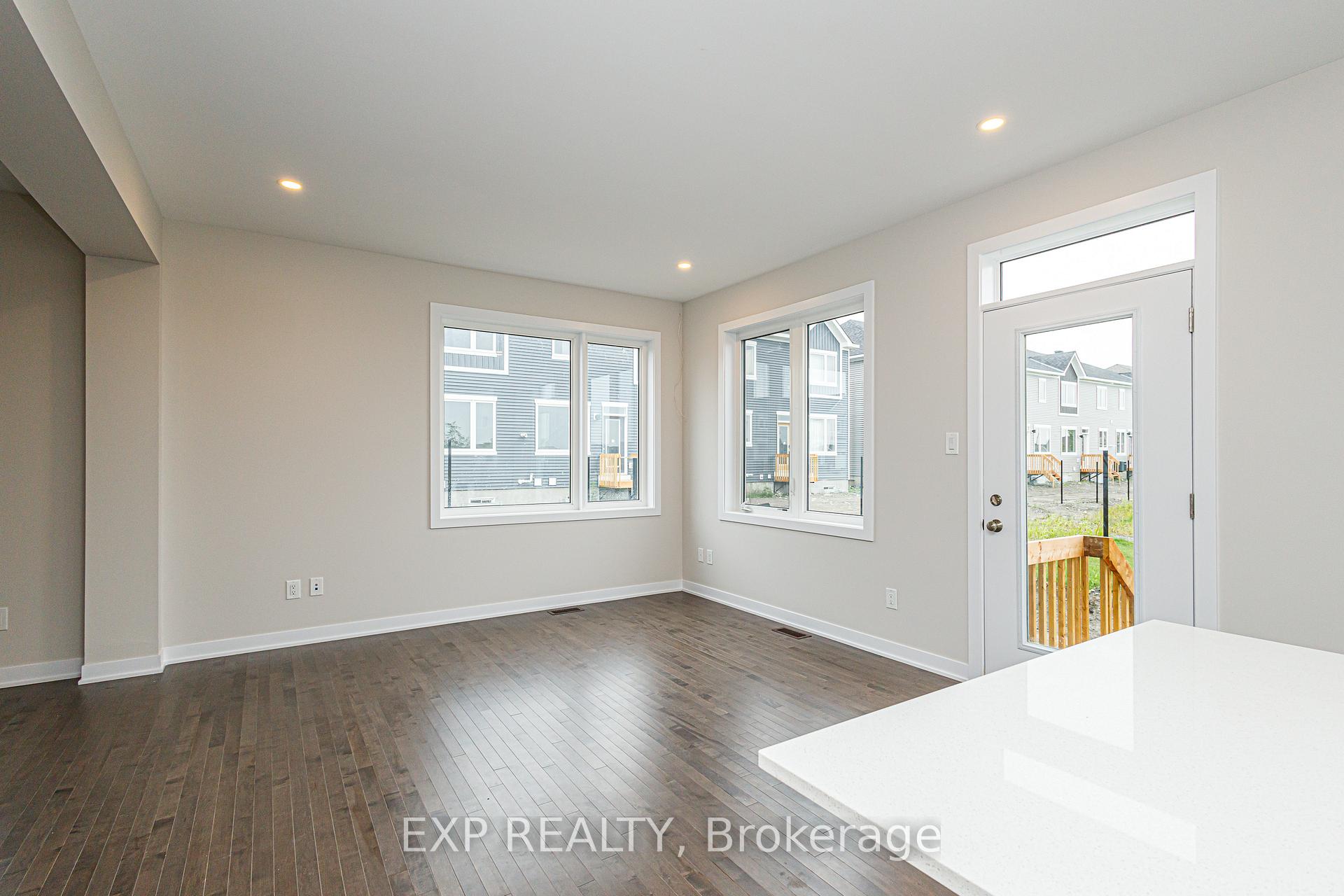 Photo 11 of 328 Canadensis Lane SW, Ottawa, Barrhaven - Half Moon Bay — HOMEH