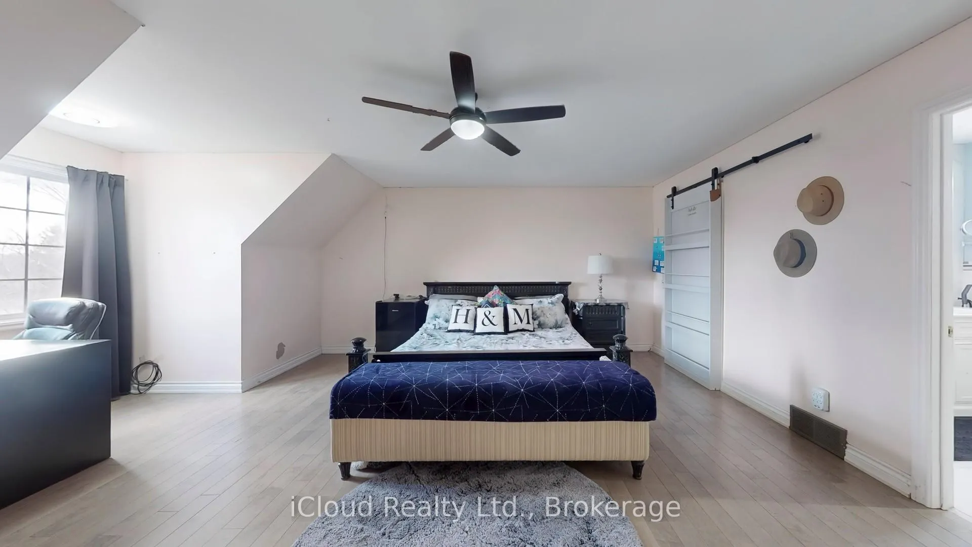Photo 11 of 12191 Mississauga Road W, Caledon, Rural Caledon — HOMEH