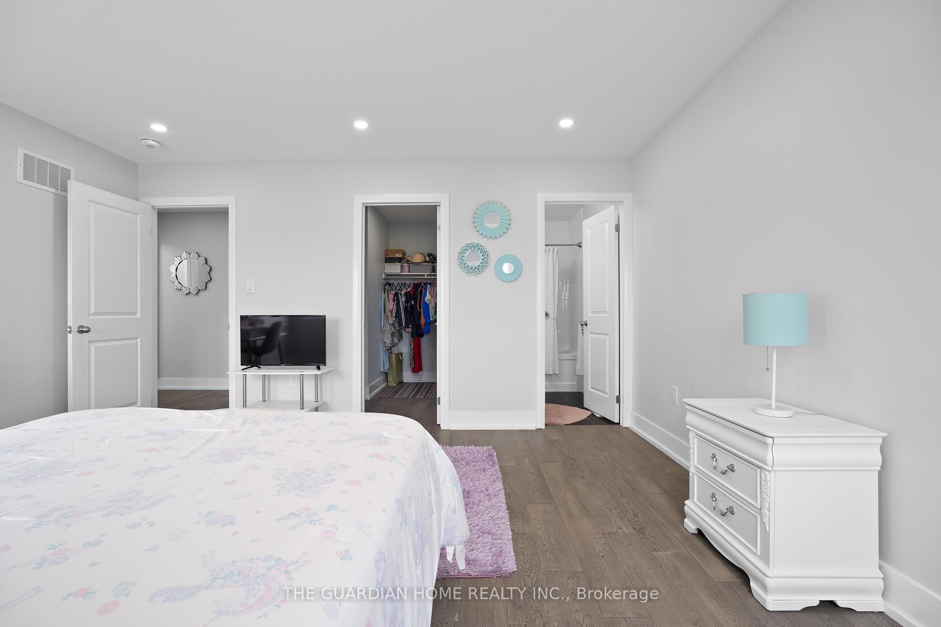Photo 21 of 167 Yacht Drive, Clarington, Bowmanville — HOMEH