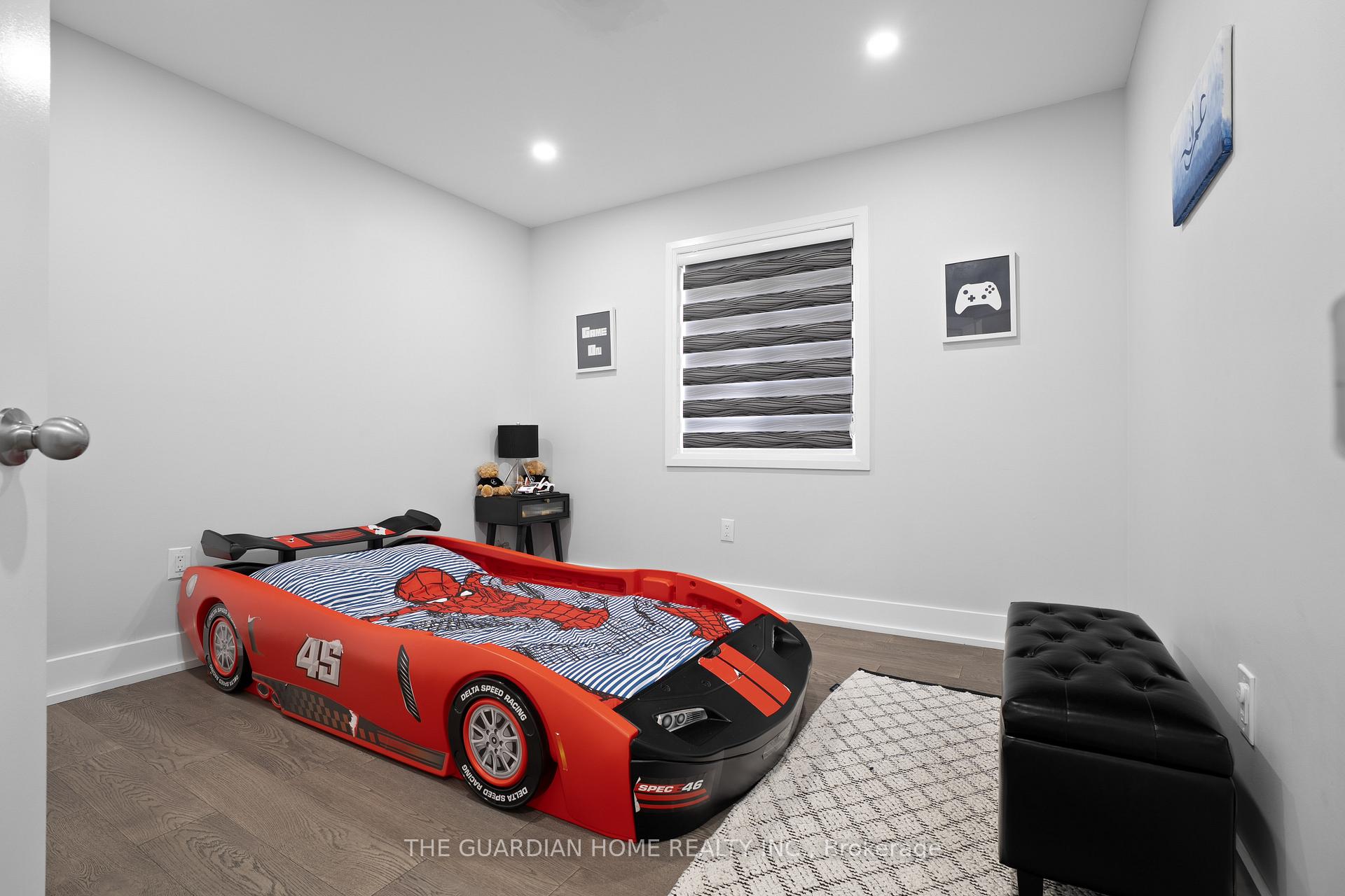 Photo 28 of 167 Yacht Drive, Clarington, Bowmanville — HOMEH
