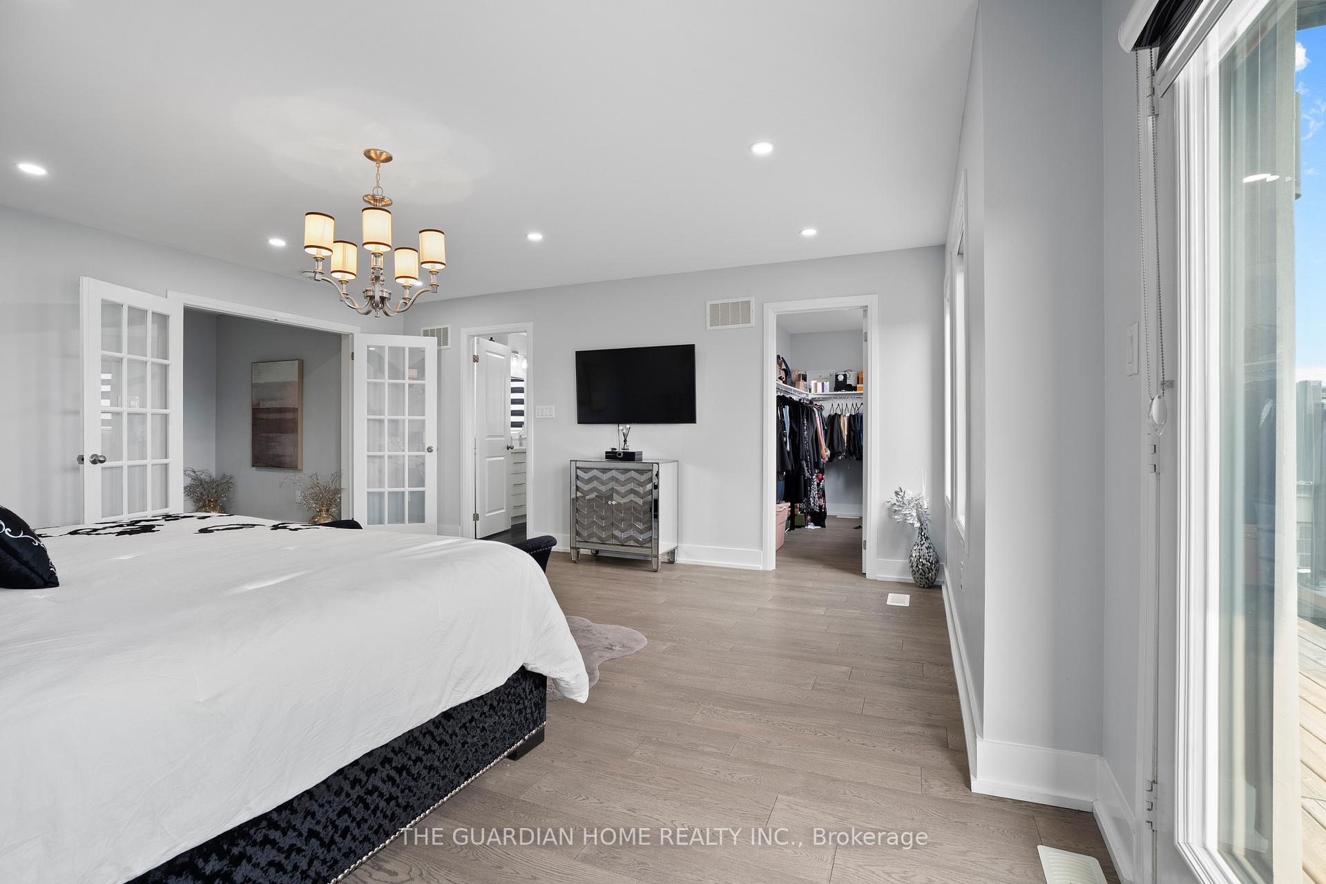 Photo 32 of 167 Yacht Drive, Clarington, Bowmanville — HOMEH