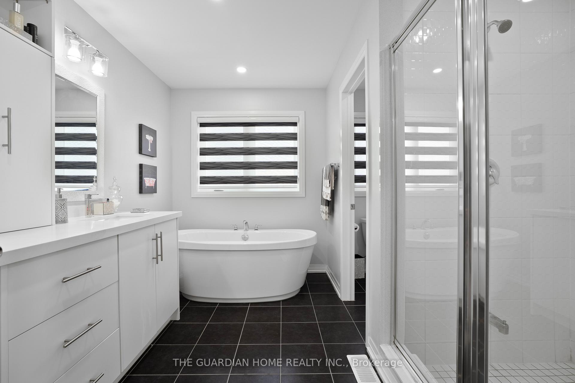 Photo 34 of 167 Yacht Drive, Clarington, Bowmanville — HOMEH