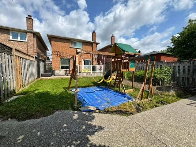 Photo 21 of 5 Kintyre Street, Brampton, Heart Lake West — HOMEH