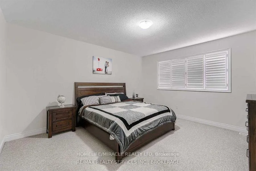 Photo 14 of 8 Buttonwood Road, Brampton, Toronto Gore Rural Estate — HOMEH
