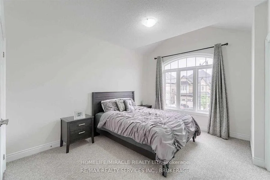 Photo 16 of 8 Buttonwood Road, Brampton, Toronto Gore Rural Estate — HOMEH