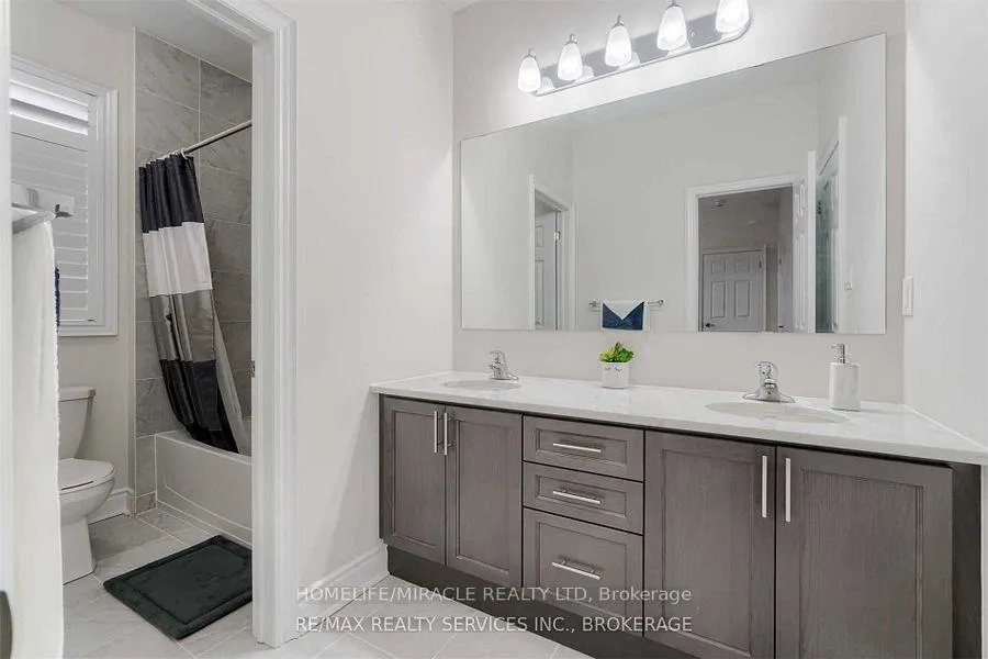 Photo 18 of 8 Buttonwood Road, Brampton, Toronto Gore Rural Estate — HOMEH