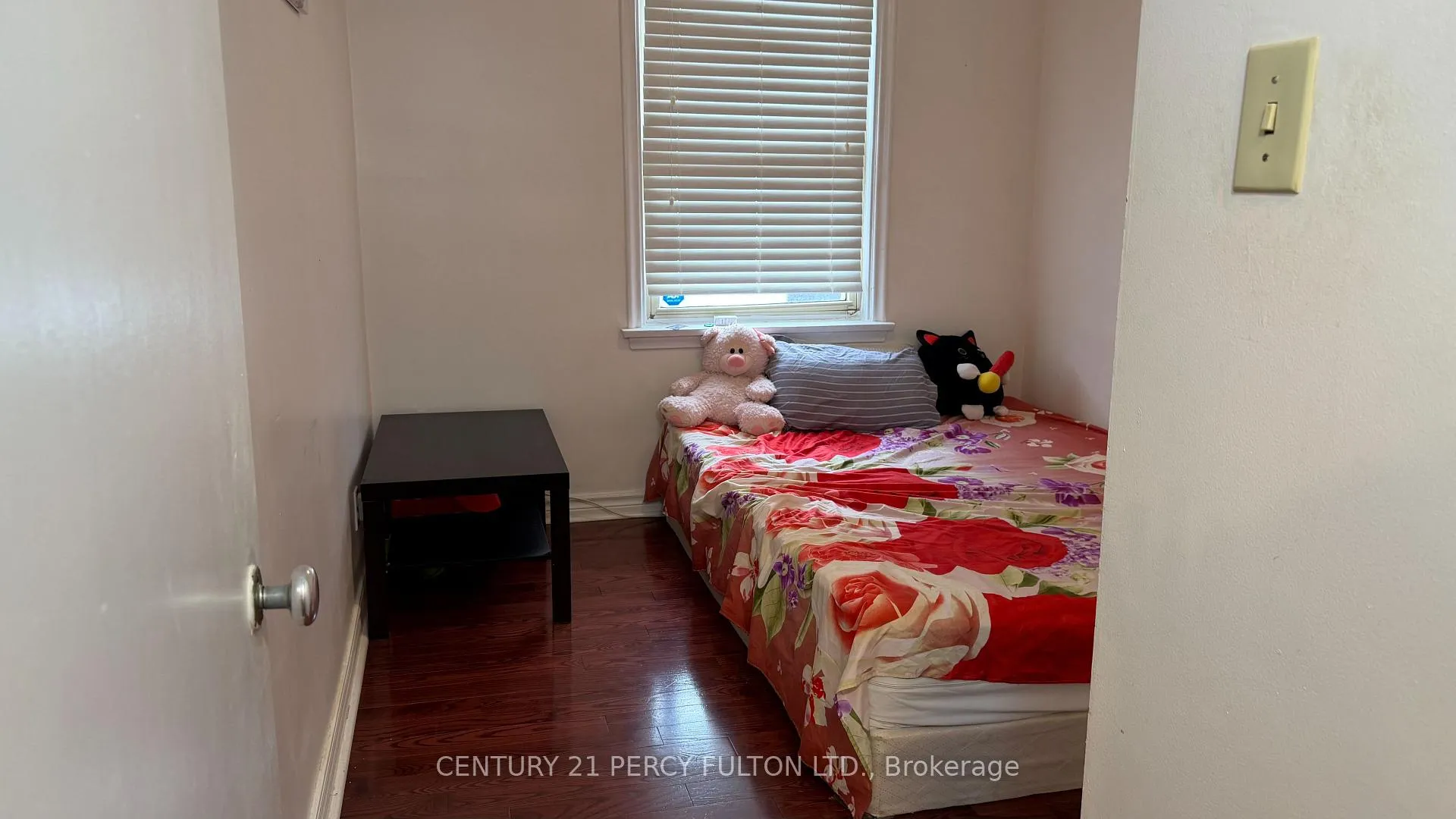 Photo 18 of 120 Mcmurchy Avenue S, Brampton, Brampton South — HOMEH