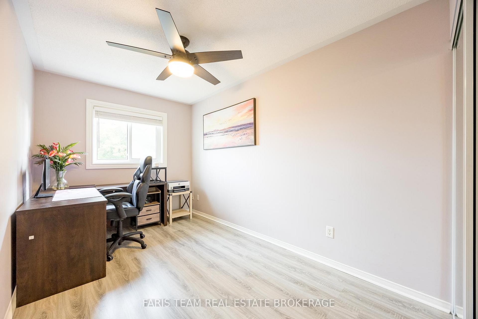 Photo 20 of 80 Bruce Crescent, Barrie, Bayshore — HOMEH