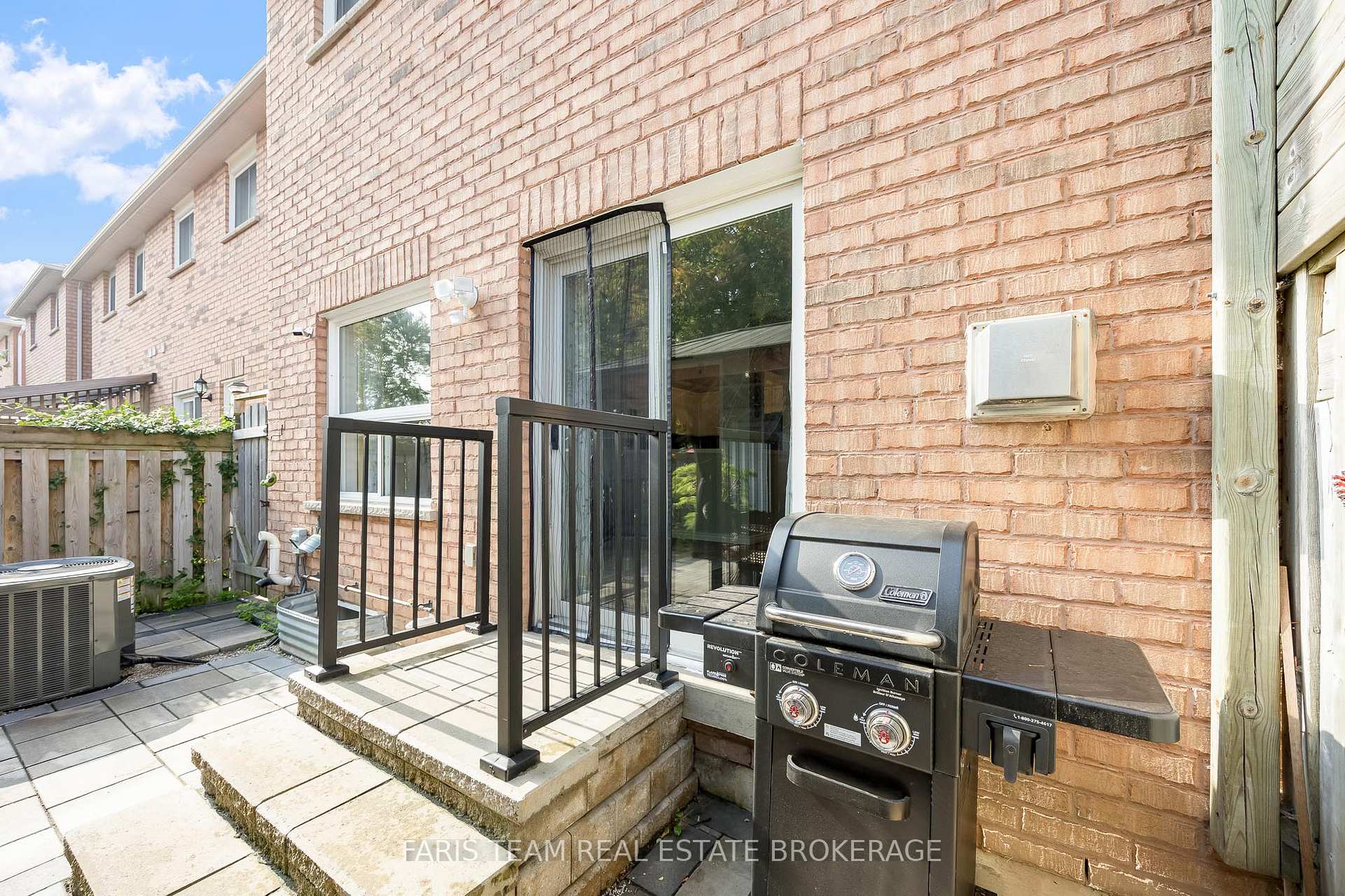 Photo 24 of 80 Bruce Crescent, Barrie, Bayshore — HOMEH