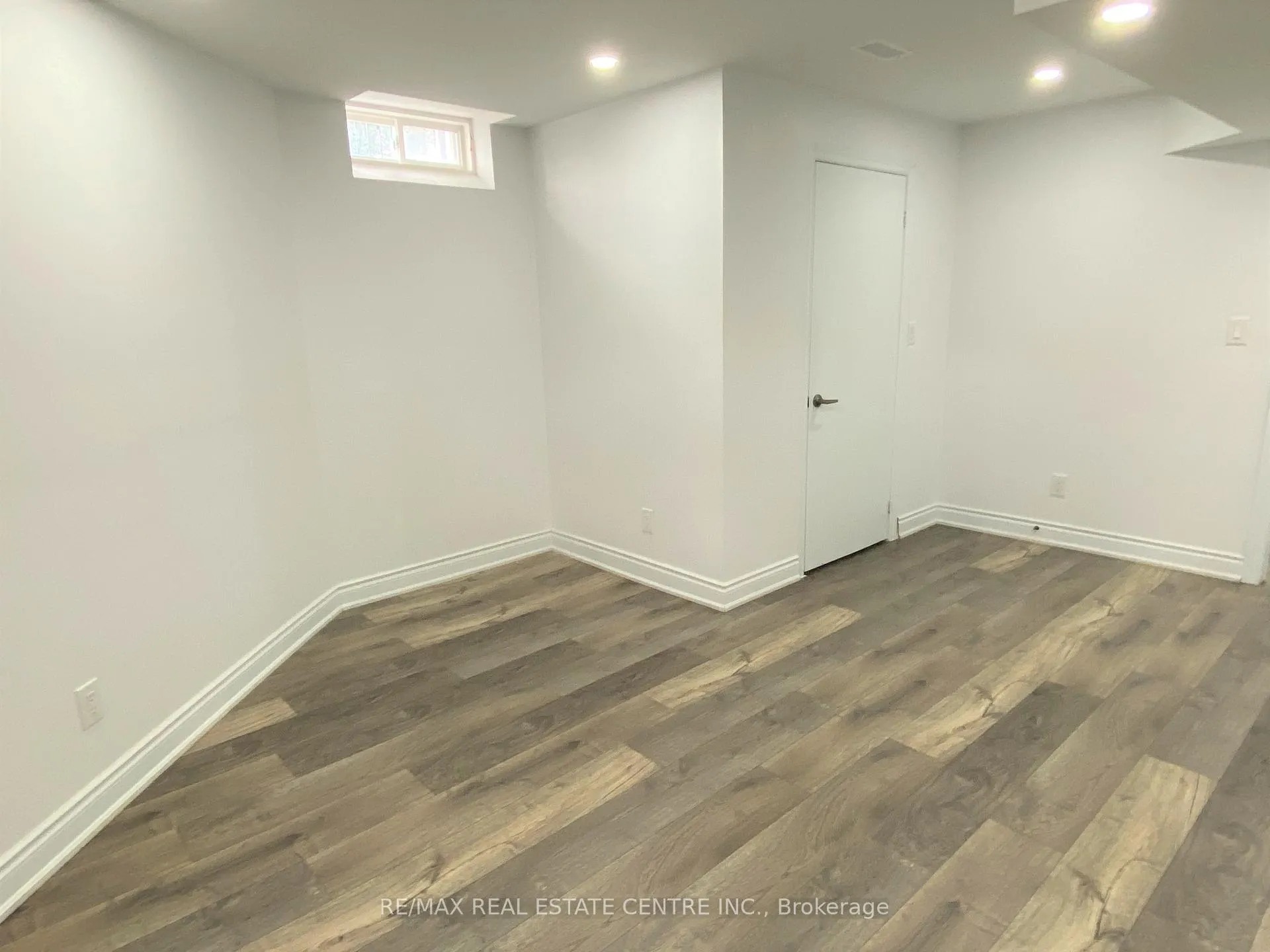 Photo 8 of Unit Lower, 44 Long Branch Trail, Brampton, Bram East — HOMEH