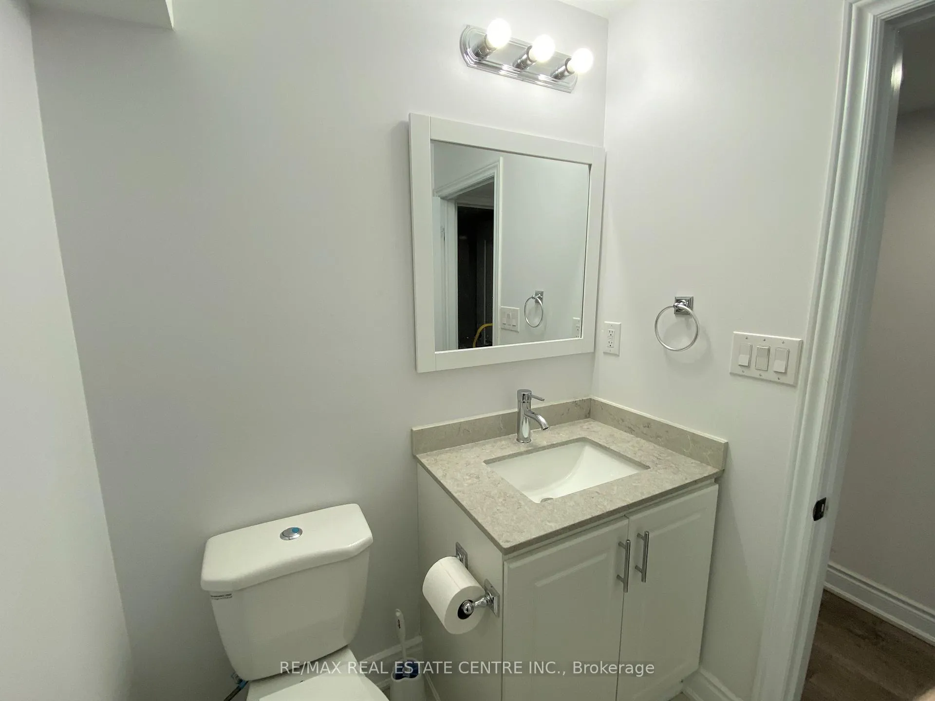 Photo 14 of Unit Lower, 44 Long Branch Trail, Brampton, Bram East — HOMEH
