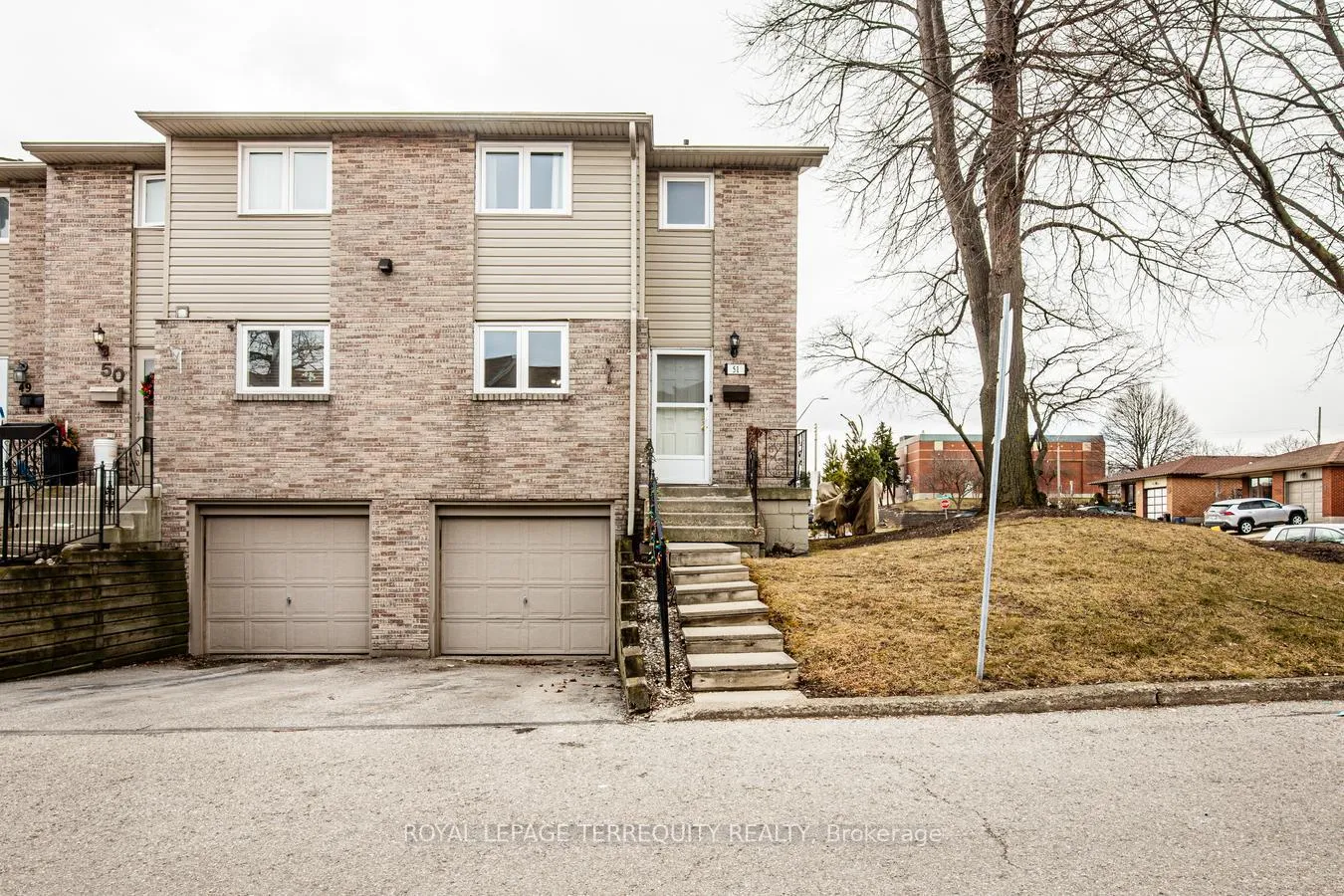 Photo 2 of Unit 51, 33 Rochelle Avenue, Hamilton, Quinndale — HOMEH