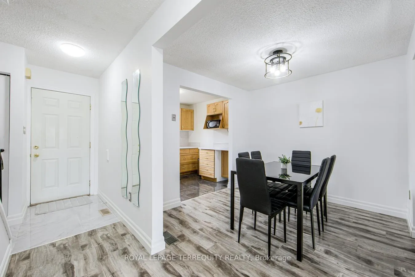 Photo 9 of Unit 51, 33 Rochelle Avenue, Hamilton, Quinndale — HOMEH