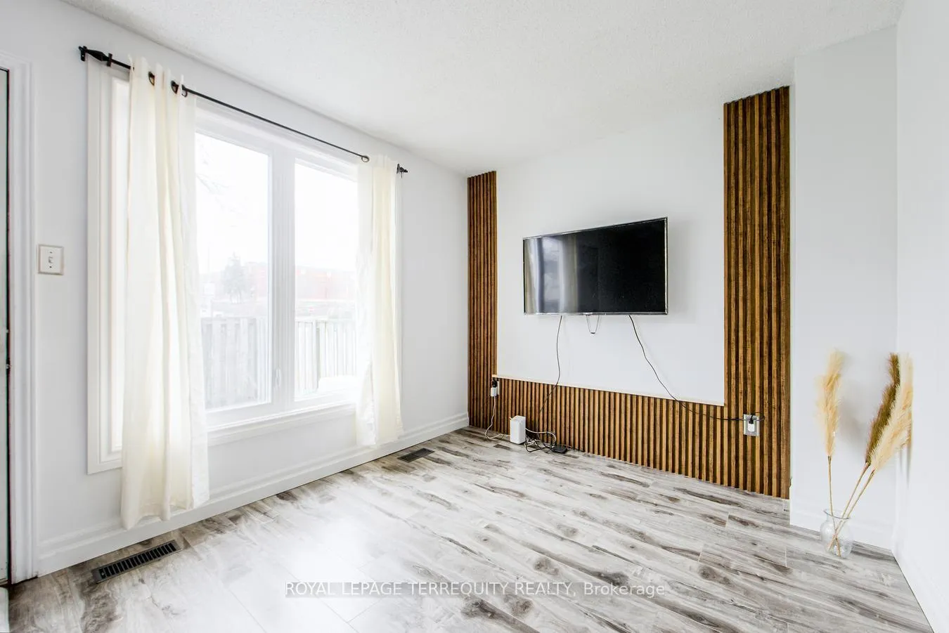 Photo 14 of Unit 51, 33 Rochelle Avenue, Hamilton, Quinndale — HOMEH