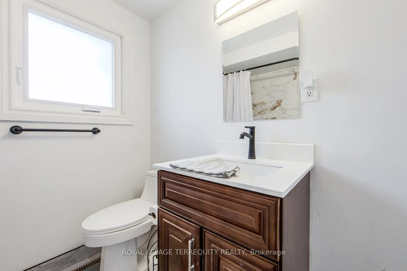 Photo 18 of Unit 51, 33 Rochelle Avenue, Hamilton, Quinndale — HOMEH