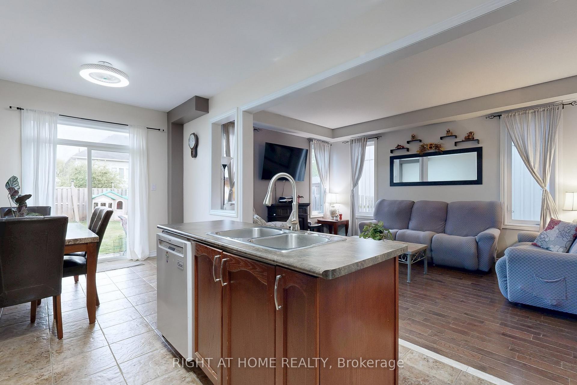 Photo 11 of 41 Legion Way, Essa, Angus — HOMEH