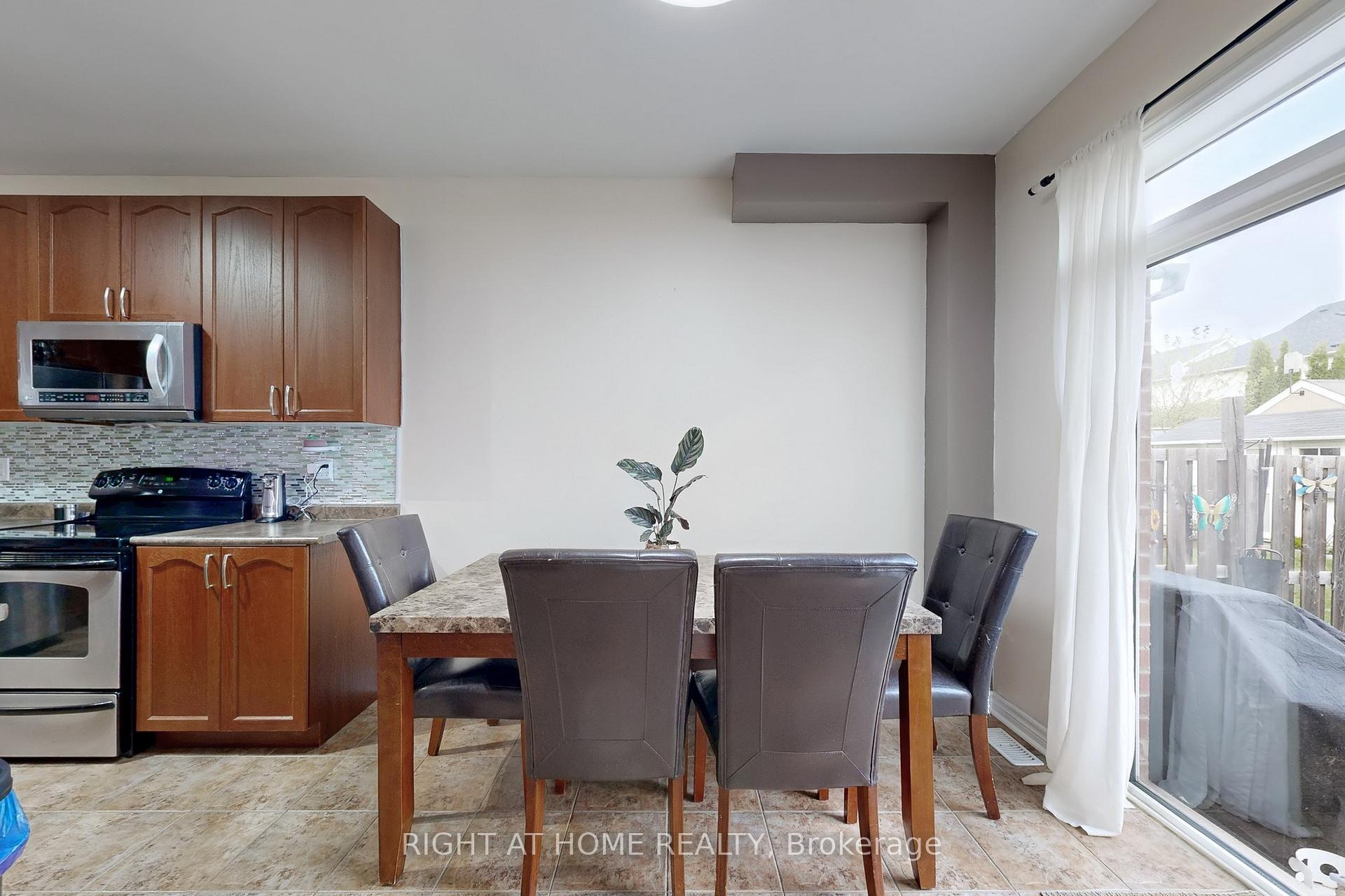 Photo 13 of 41 Legion Way, Essa, Angus — HOMEH