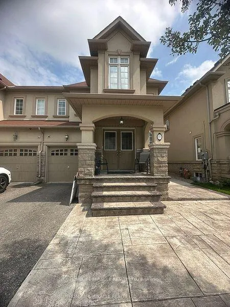 Photo 4 of 11 beachville Circle, Brampton, Credit Valley — HOMEH