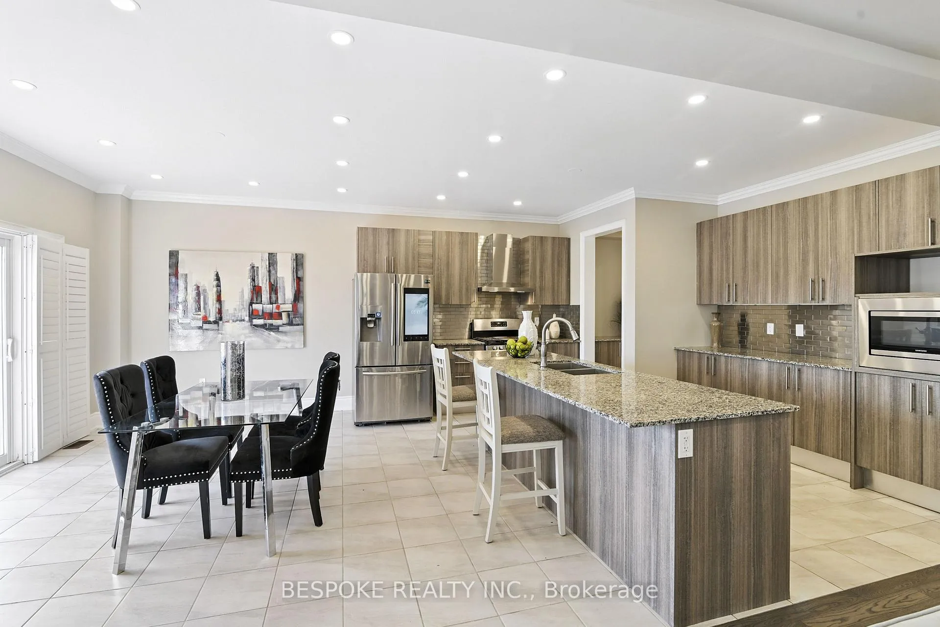 Photo 22 of Unit Main & 2nd Floor, 125 Lyle Drive, Clarington, Bowmanville — HOMEH
