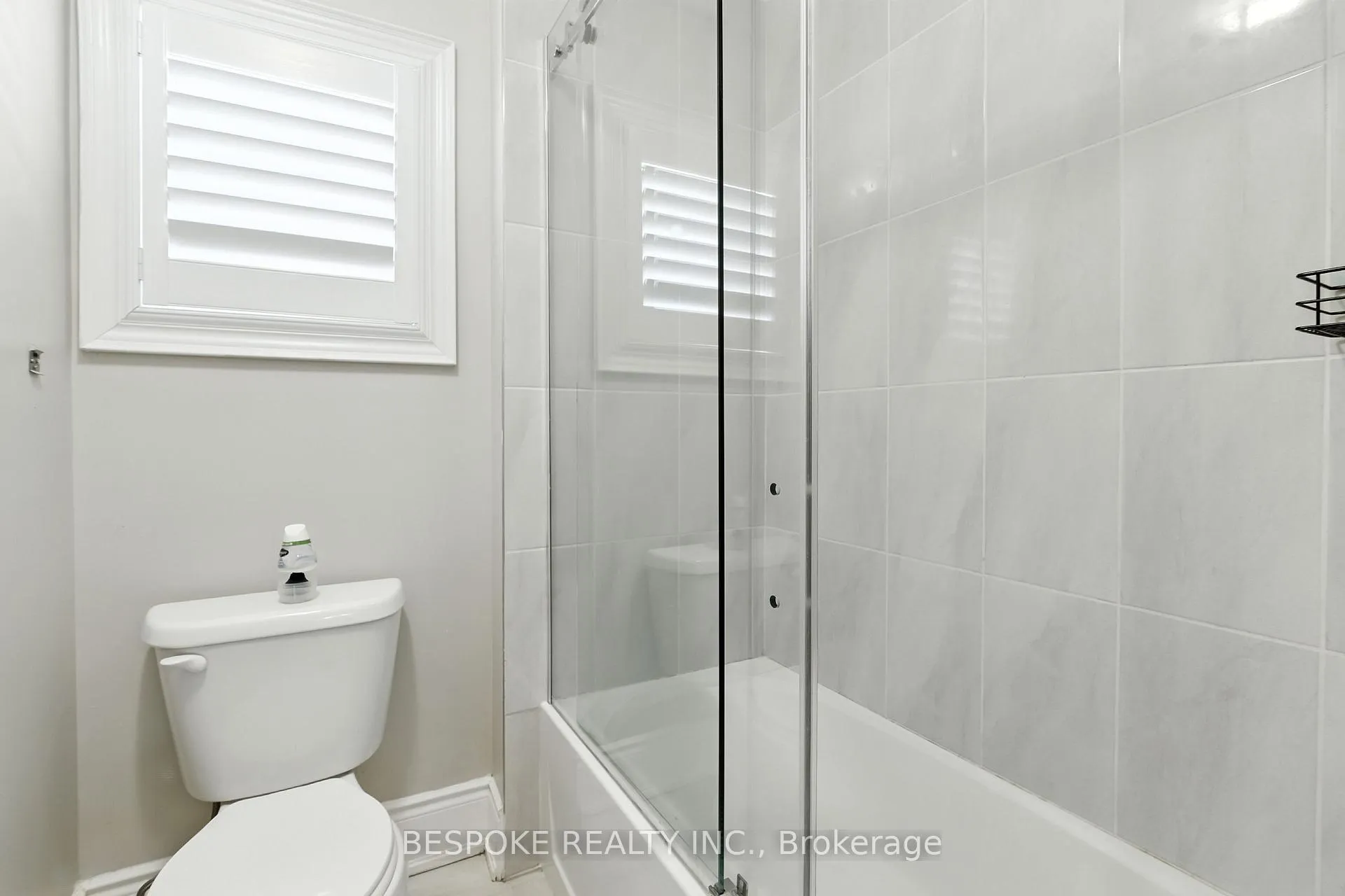Photo 32 of Unit Main & 2nd Floor, 125 Lyle Drive, Clarington, Bowmanville — HOMEH