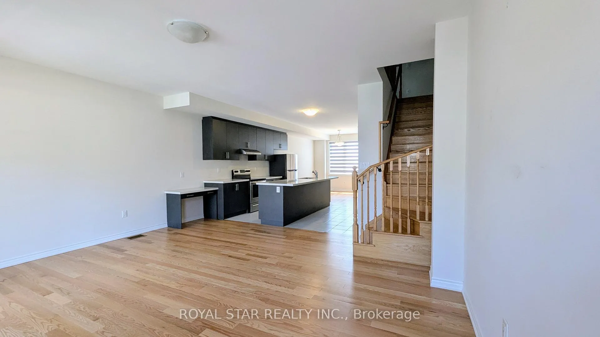 Photo 8 of 22 Vestry Way, Brampton, Bram East — HOMEH