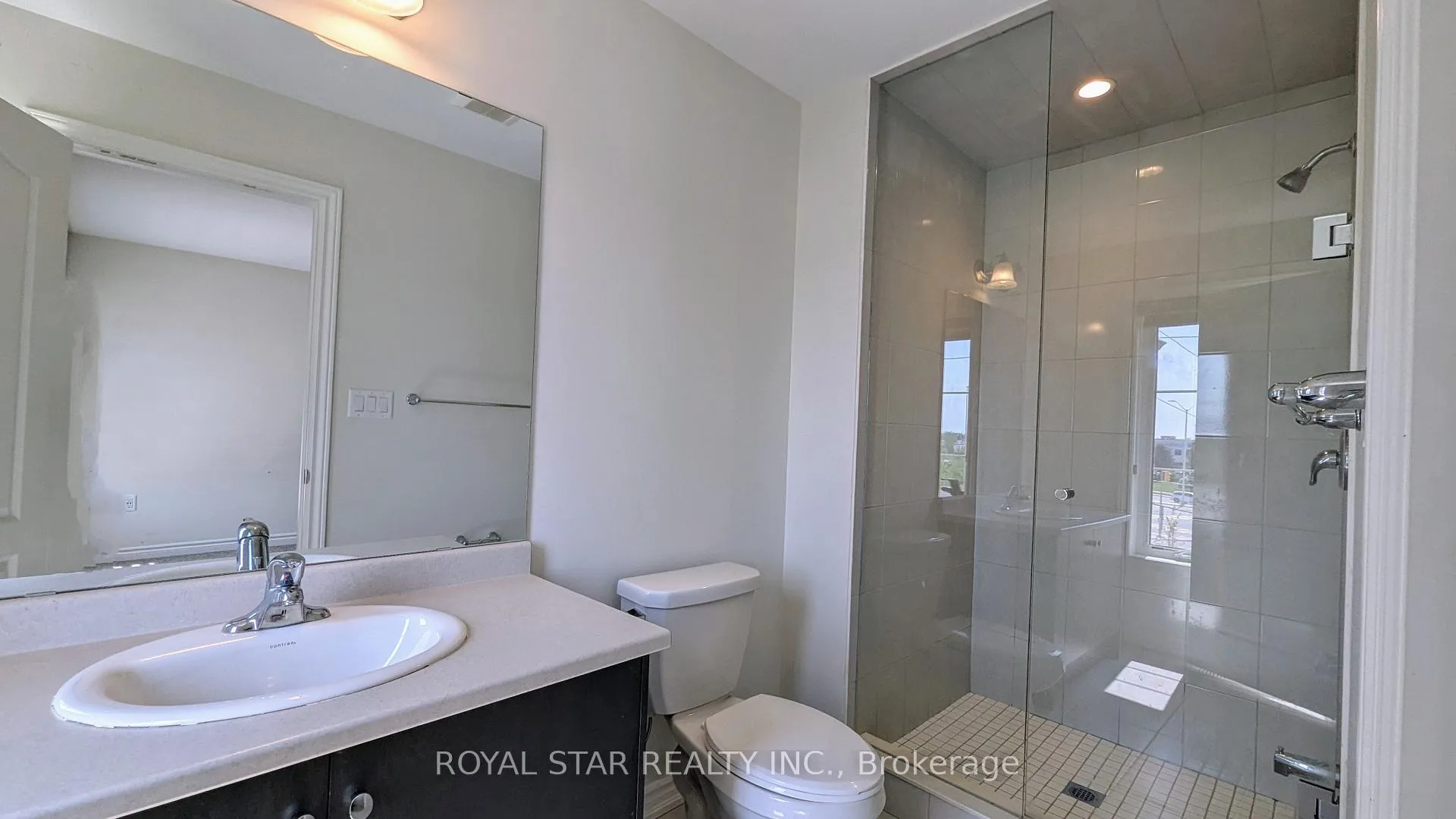 Photo 11 of 22 Vestry Way, Brampton, Bram East — HOMEH