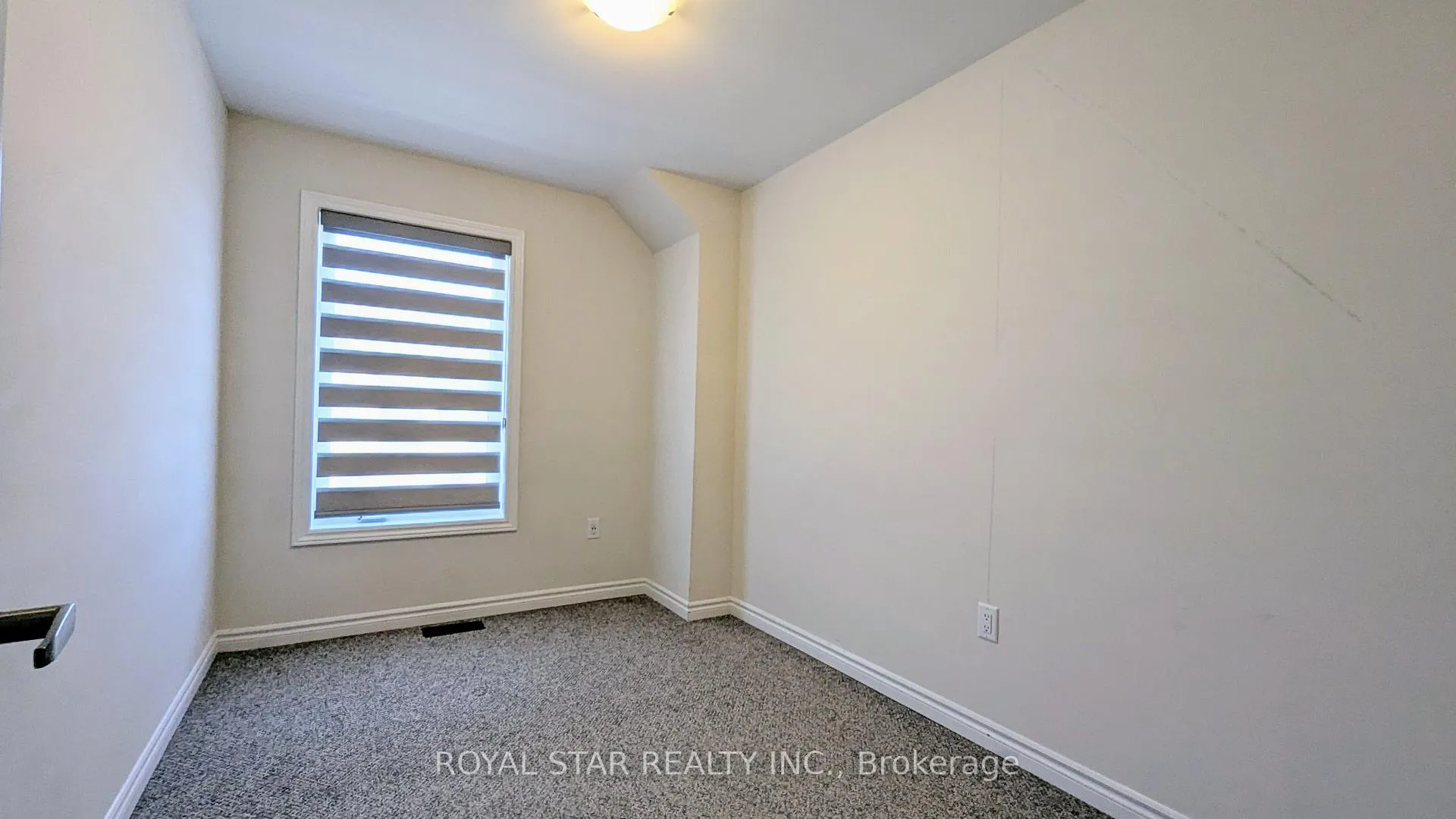 Photo 15 of 22 Vestry Way, Brampton, Bram East — HOMEH