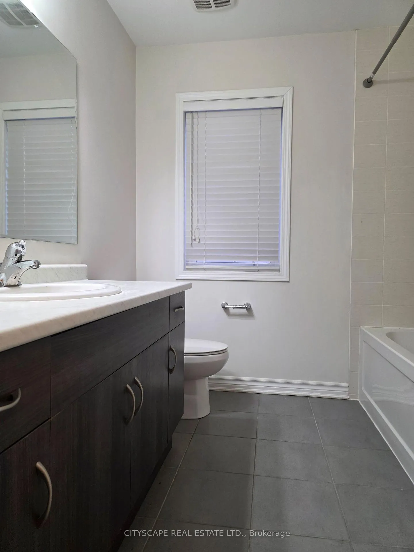 Photo 25 of 608 Langholm Street, Milton, Coates — HOMEH