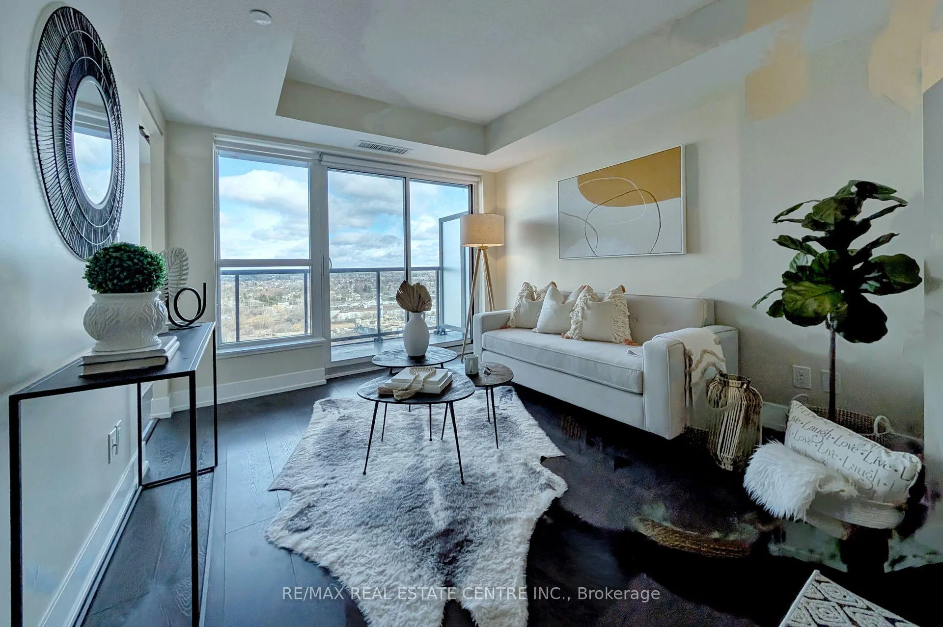 Photo 3 of Unit 2010, 1255 Bayly Street, Pickering, Bay Ridges — HOMEH