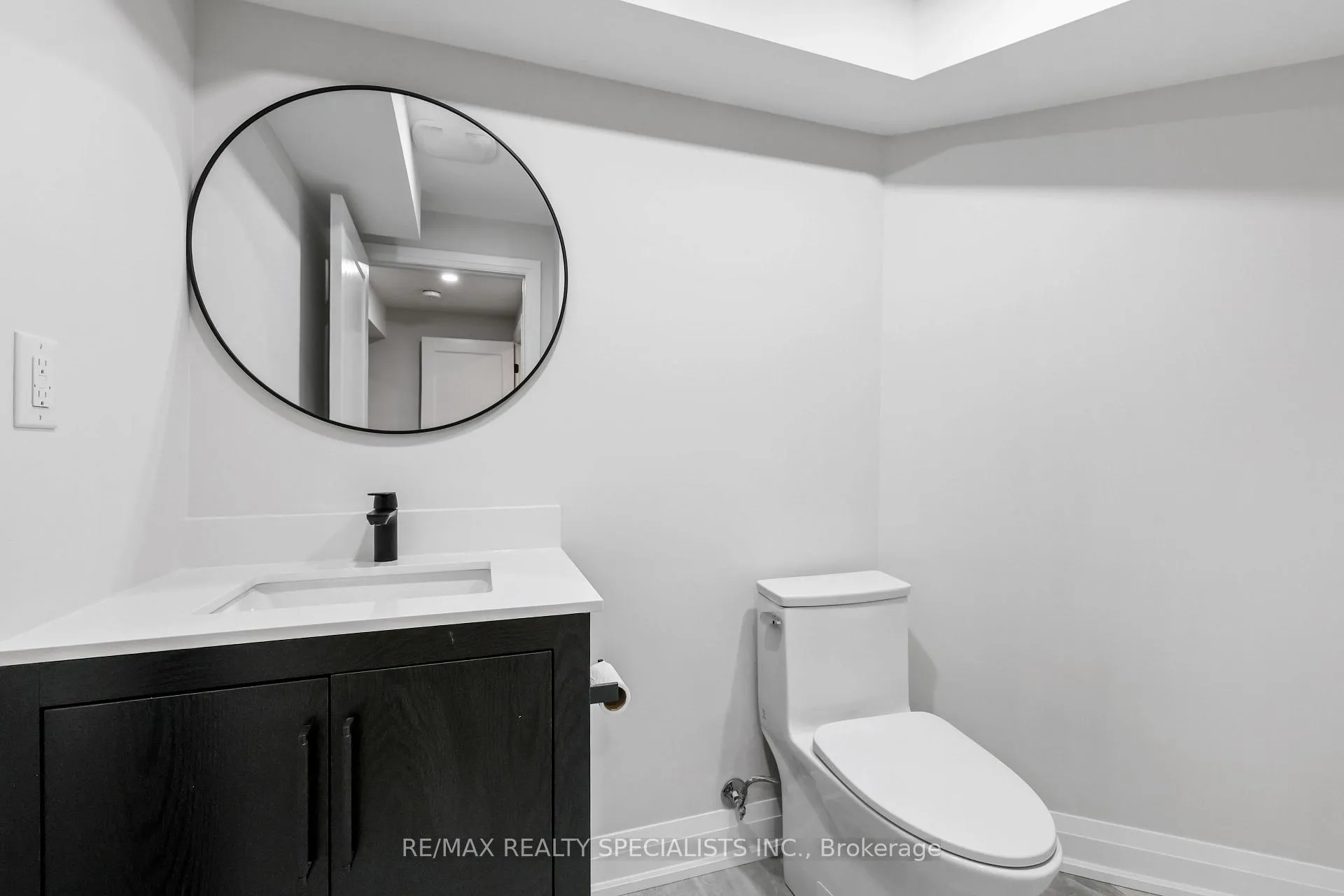 Photo 15 of 26 Ortona Drive, Brampton, Fletcher's Creek South — HOMEH