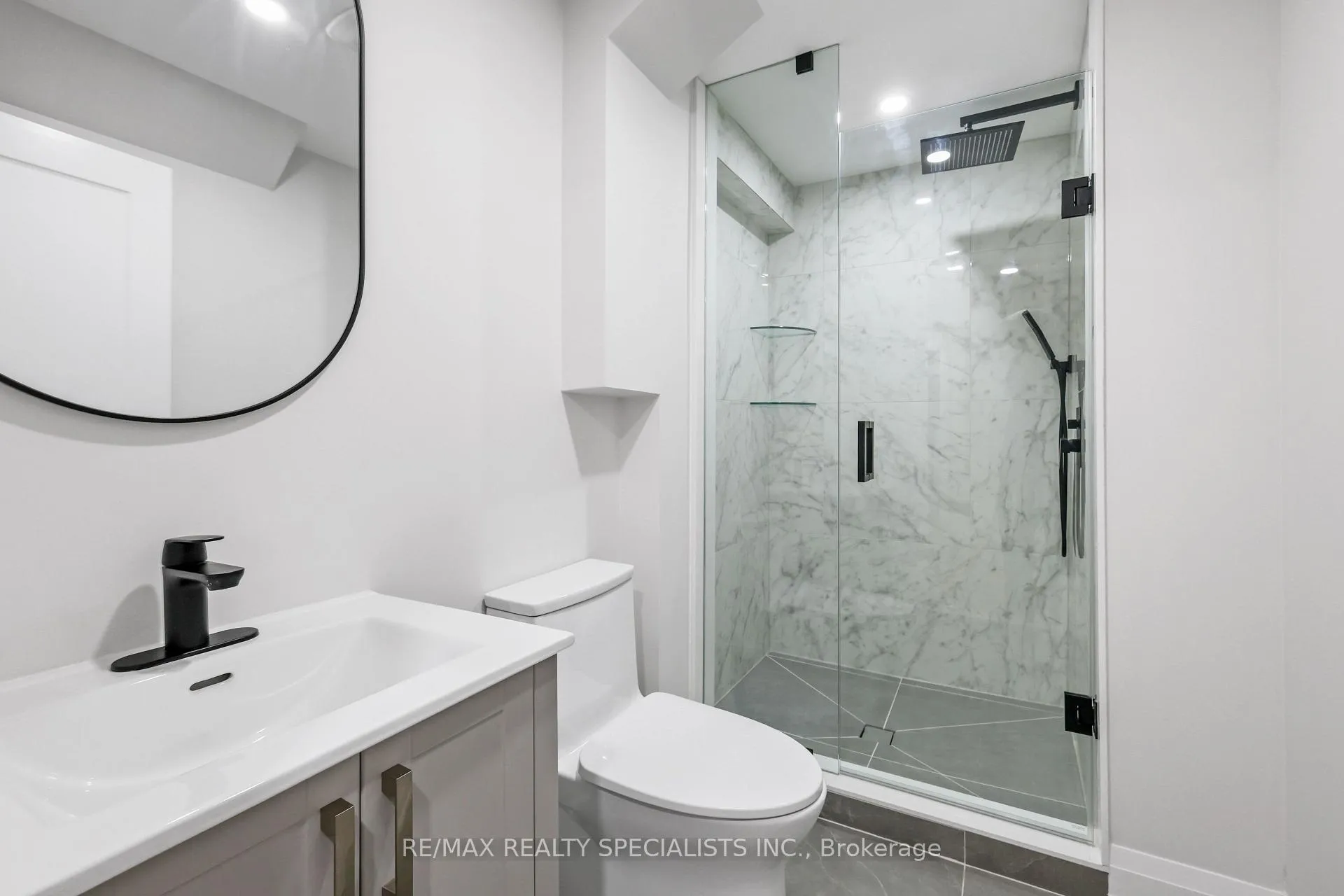 Photo 21 of 26 Ortona Drive, Brampton, Fletcher's Creek South — HOMEH